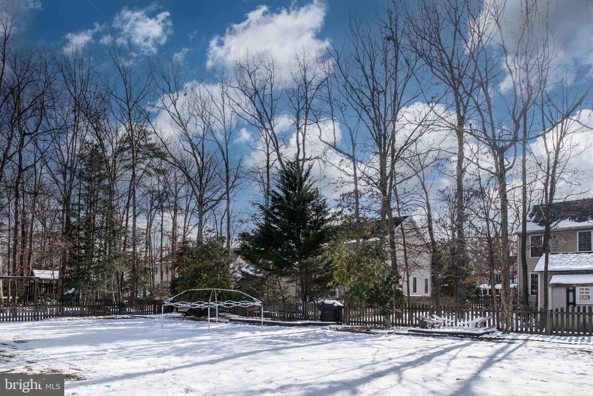 FOX POINT - Residential