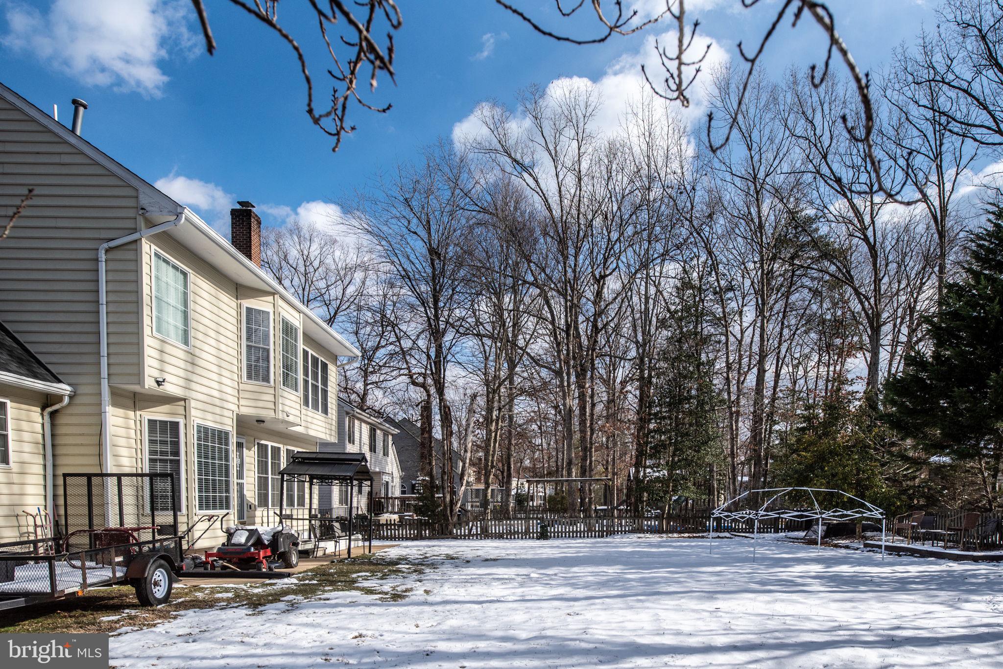 FOX POINT - Residential