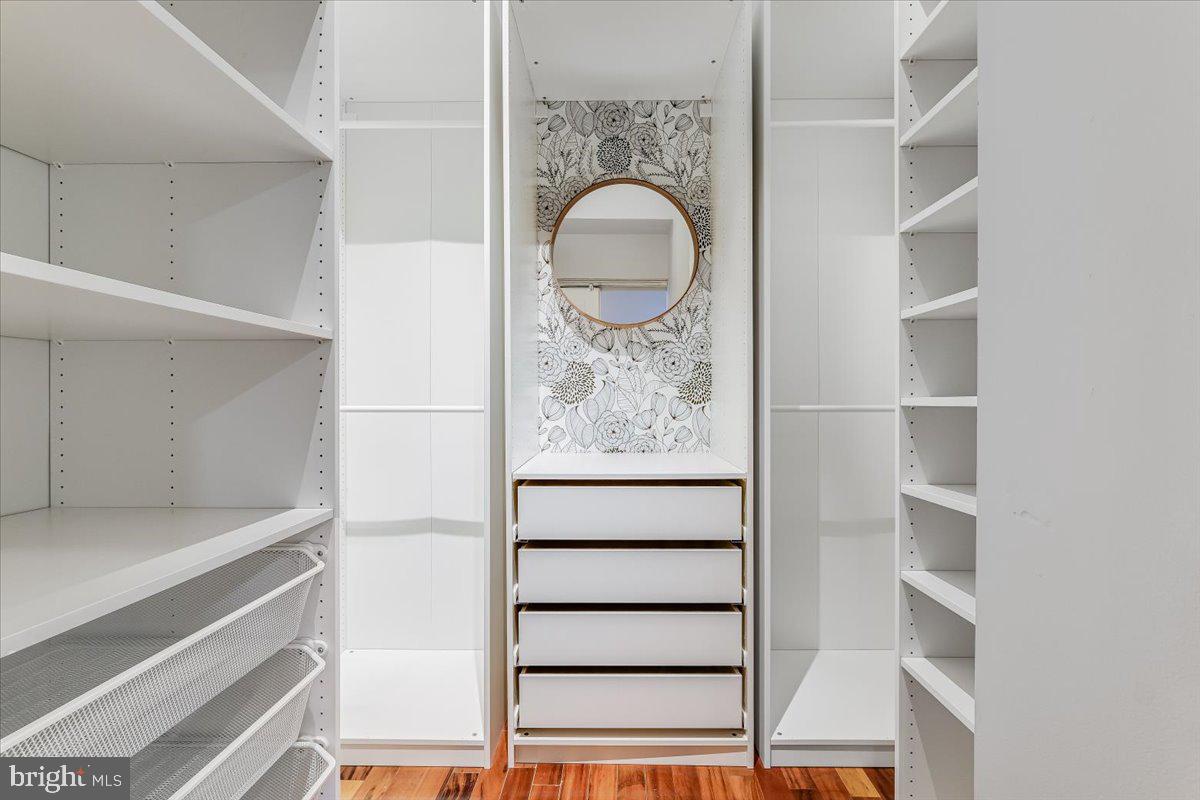 DAVENTRY PARK - Residential