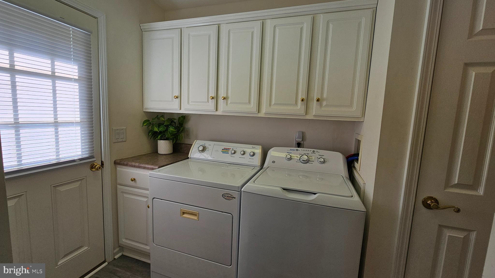 HYDE PARK - Residential