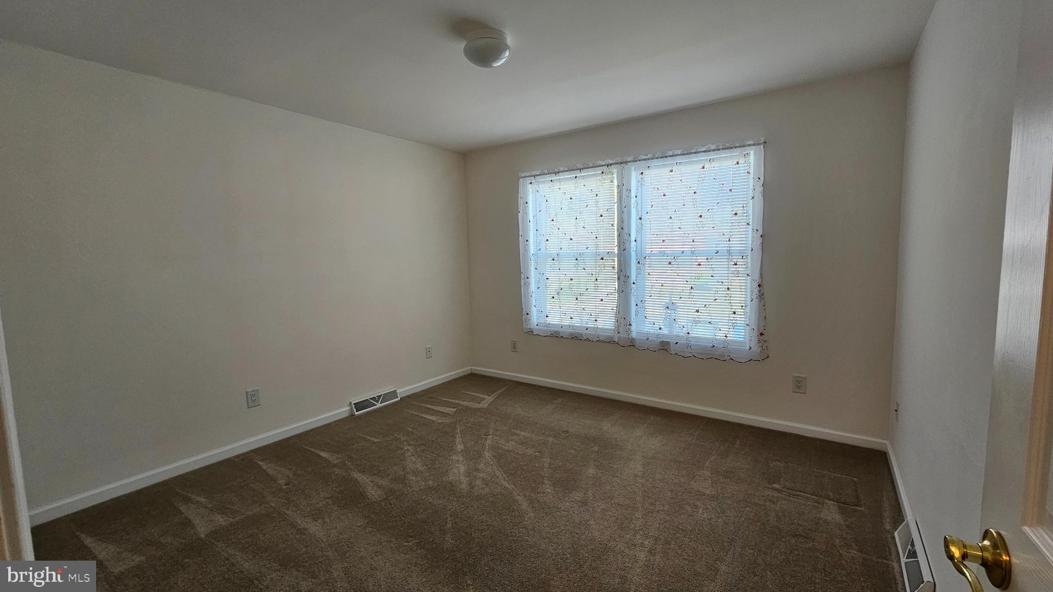 HYDE PARK - Residential