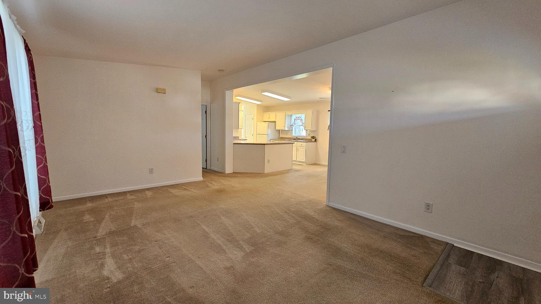 HYDE PARK - Residential