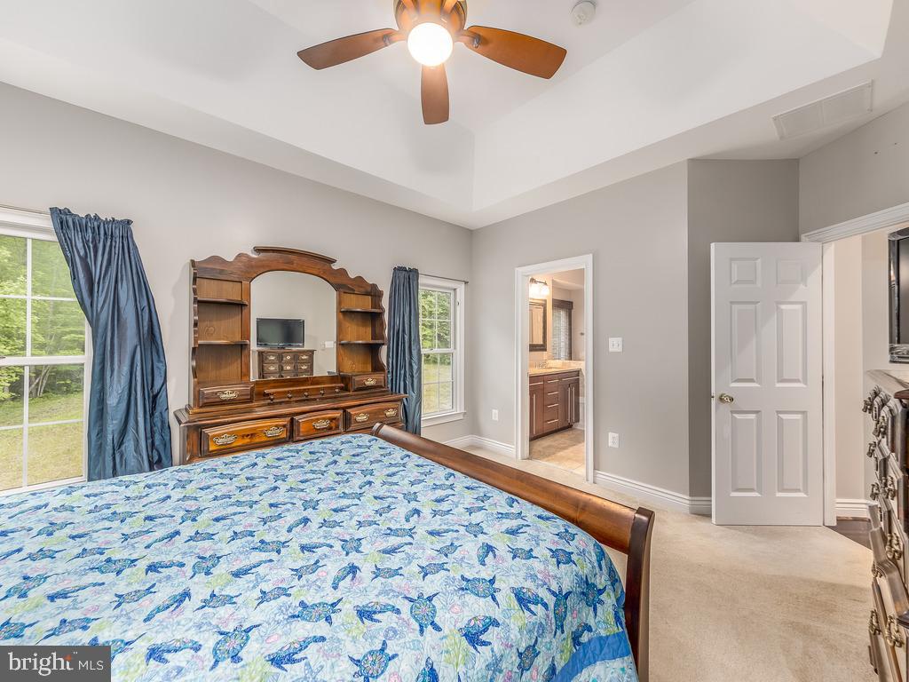 MOUNTAIN VIEW - Residential