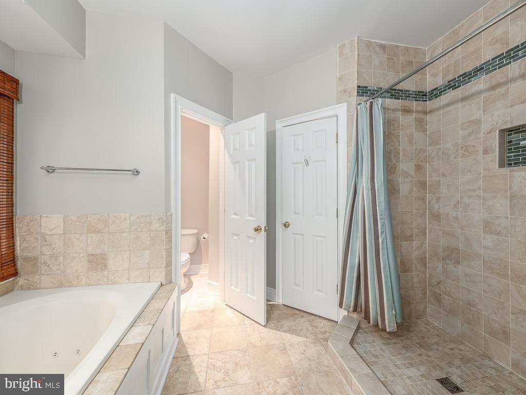 MOUNTAIN VIEW - Residential