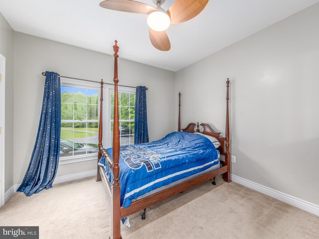 MOUNTAIN VIEW - Residential