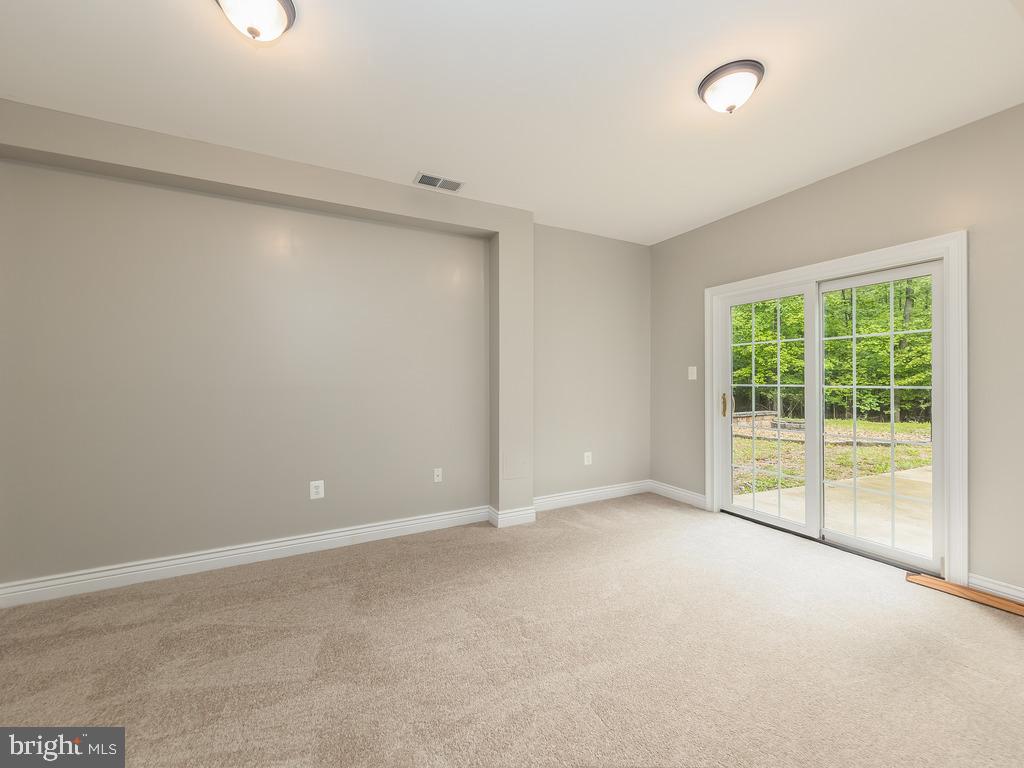 MOUNTAIN VIEW - Residential