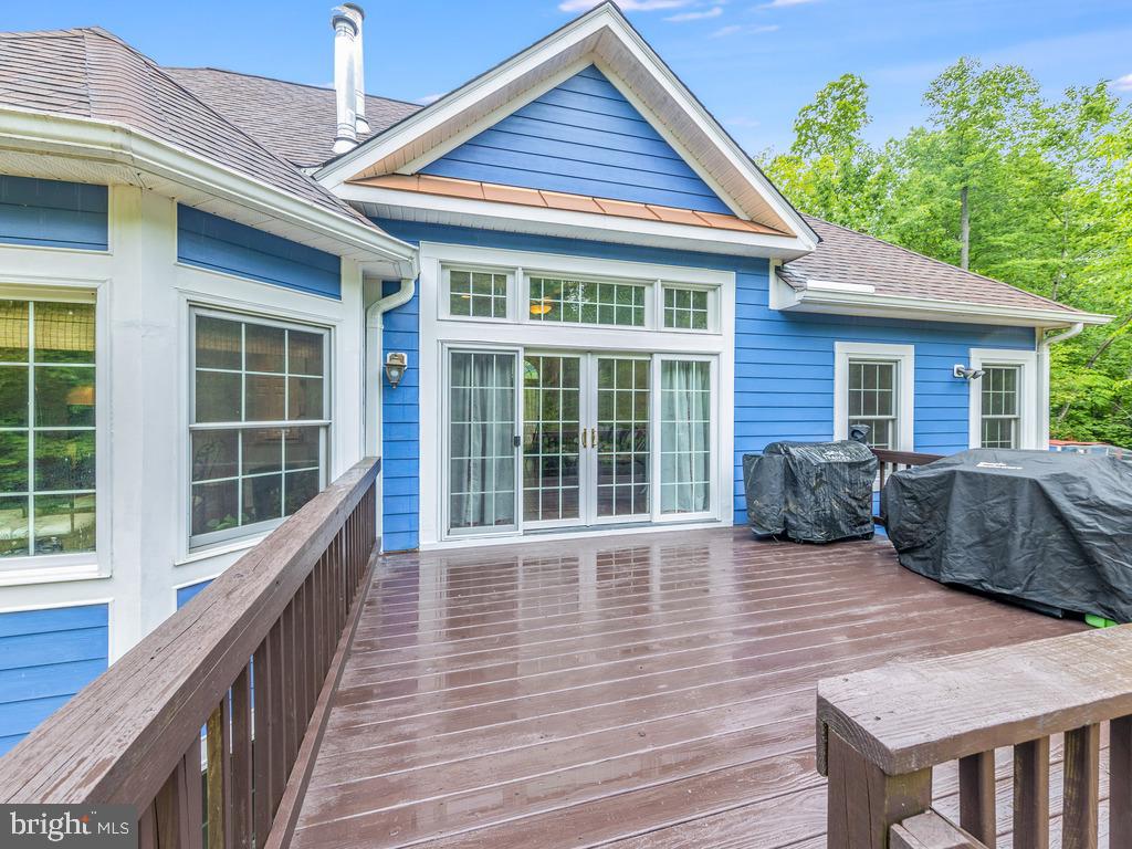 MOUNTAIN VIEW - Residential