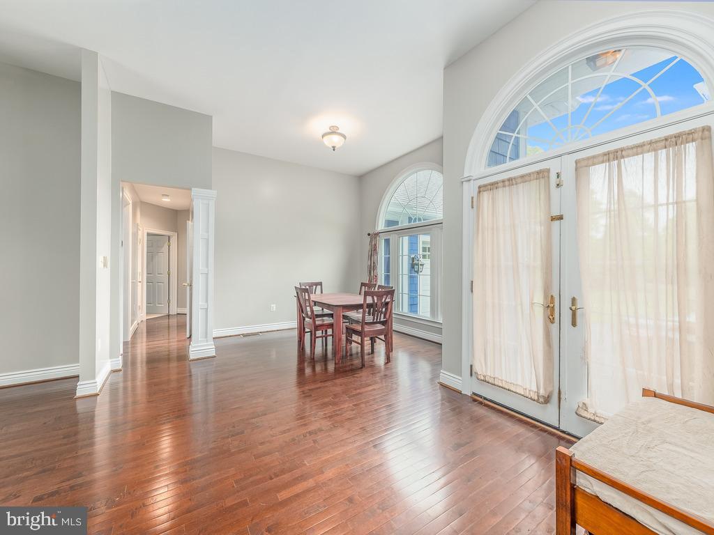 MOUNTAIN VIEW - Residential