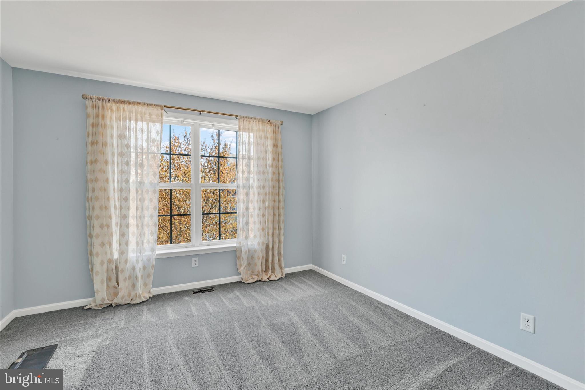 DOYLESTOWN STATION - Residential