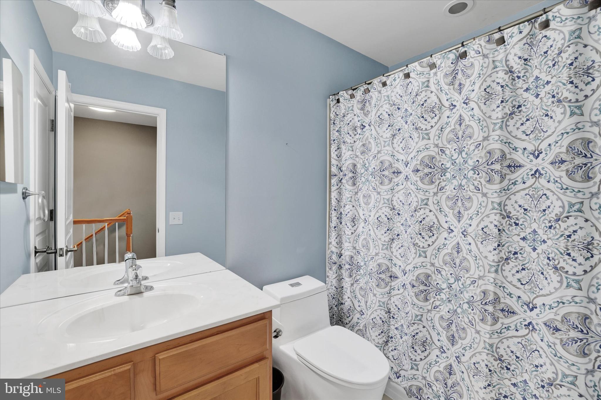 DOYLESTOWN STATION - Residential