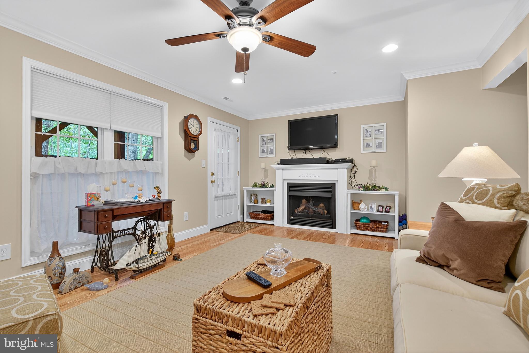 PINE VALLEY - Residential