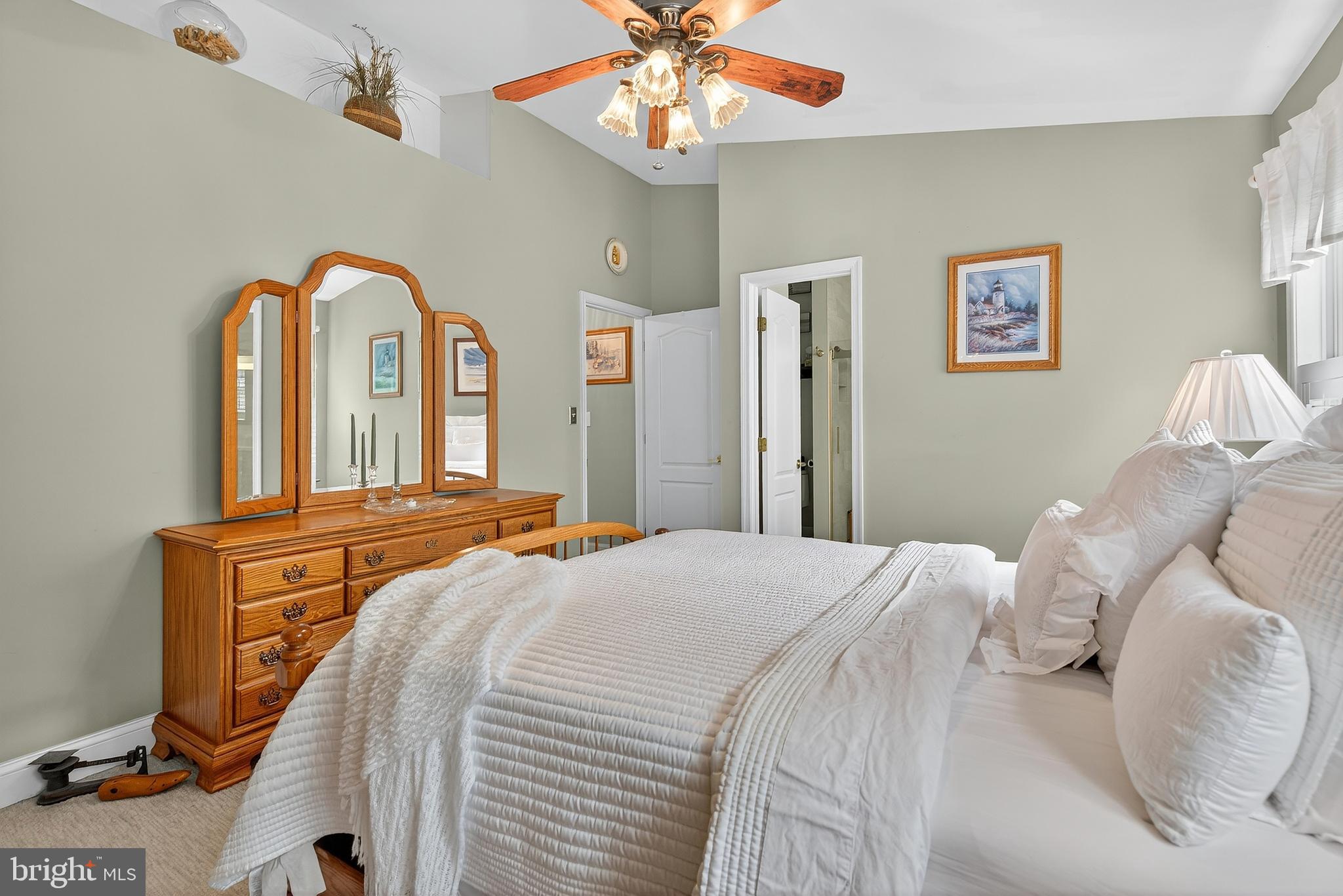 PINE VALLEY - Residential