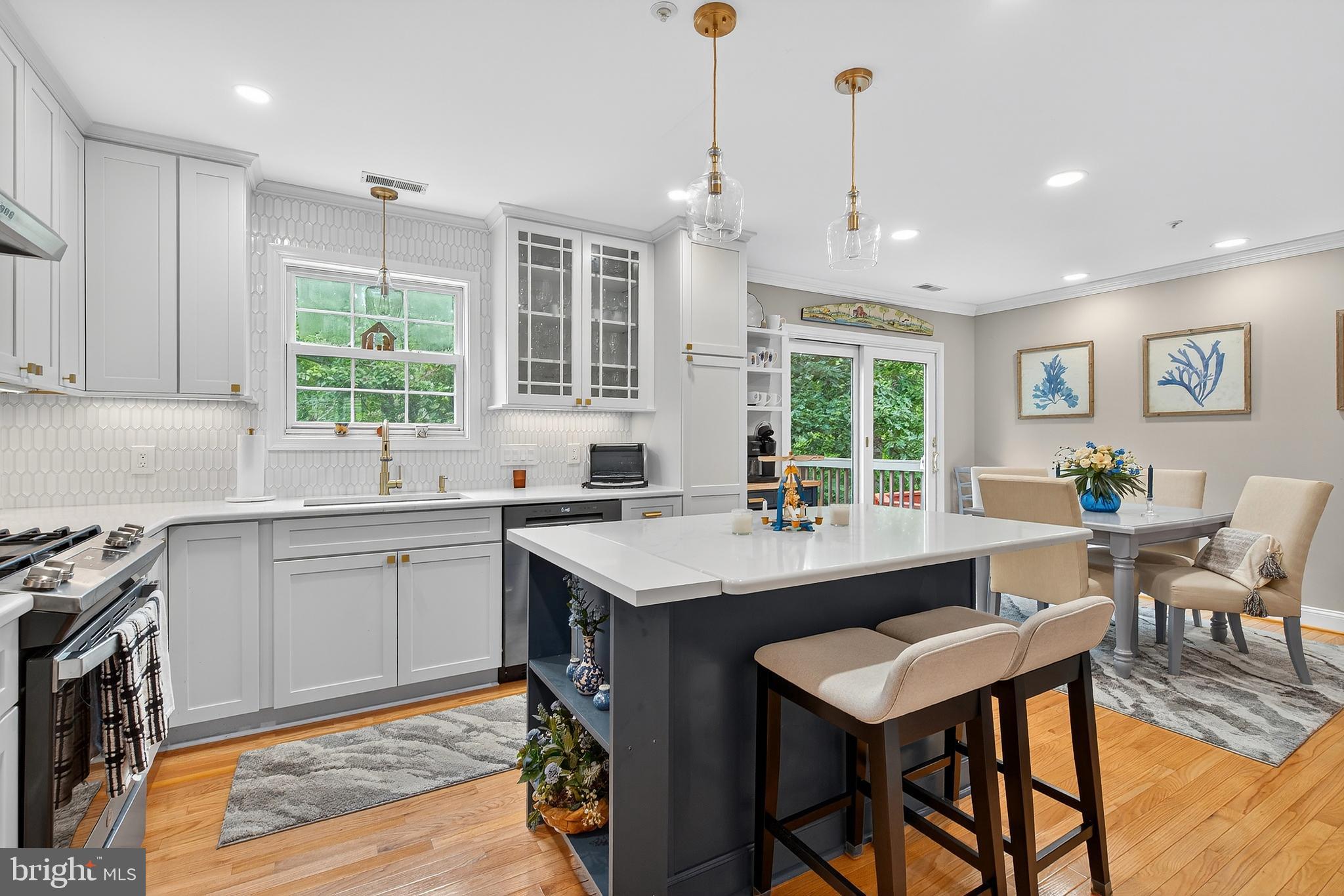 PINE VALLEY - Residential