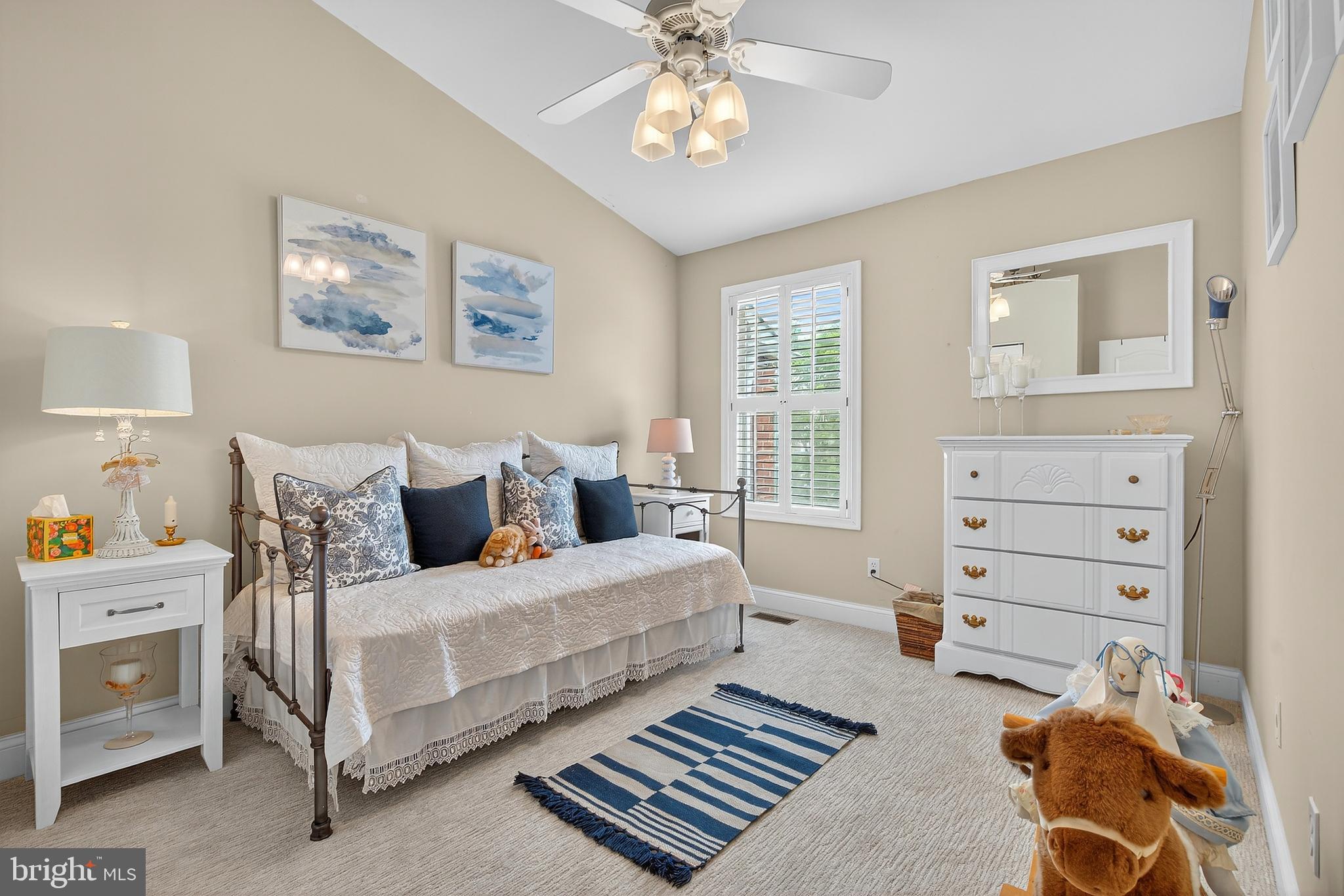 PINE VALLEY - Residential