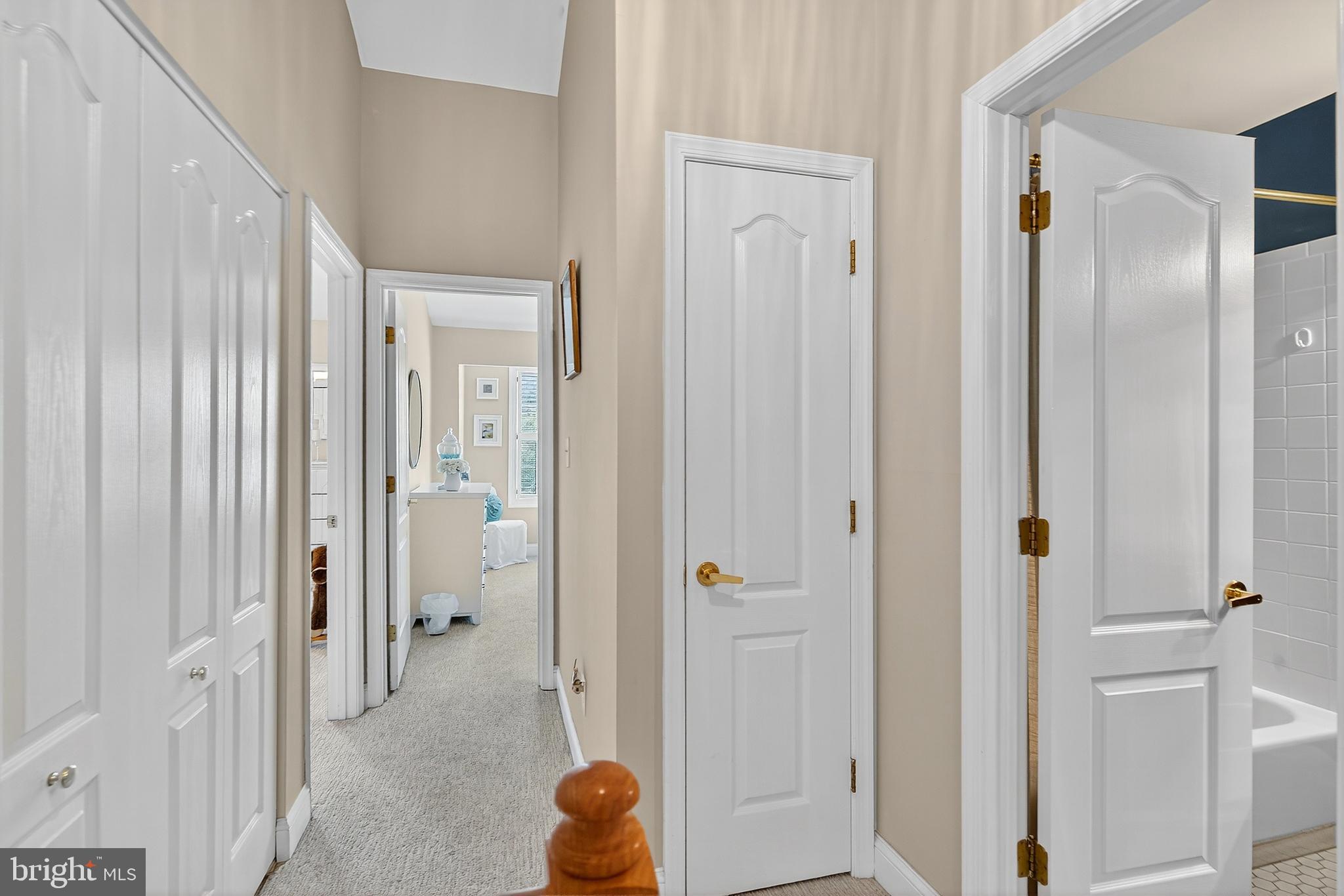 PINE VALLEY - Residential