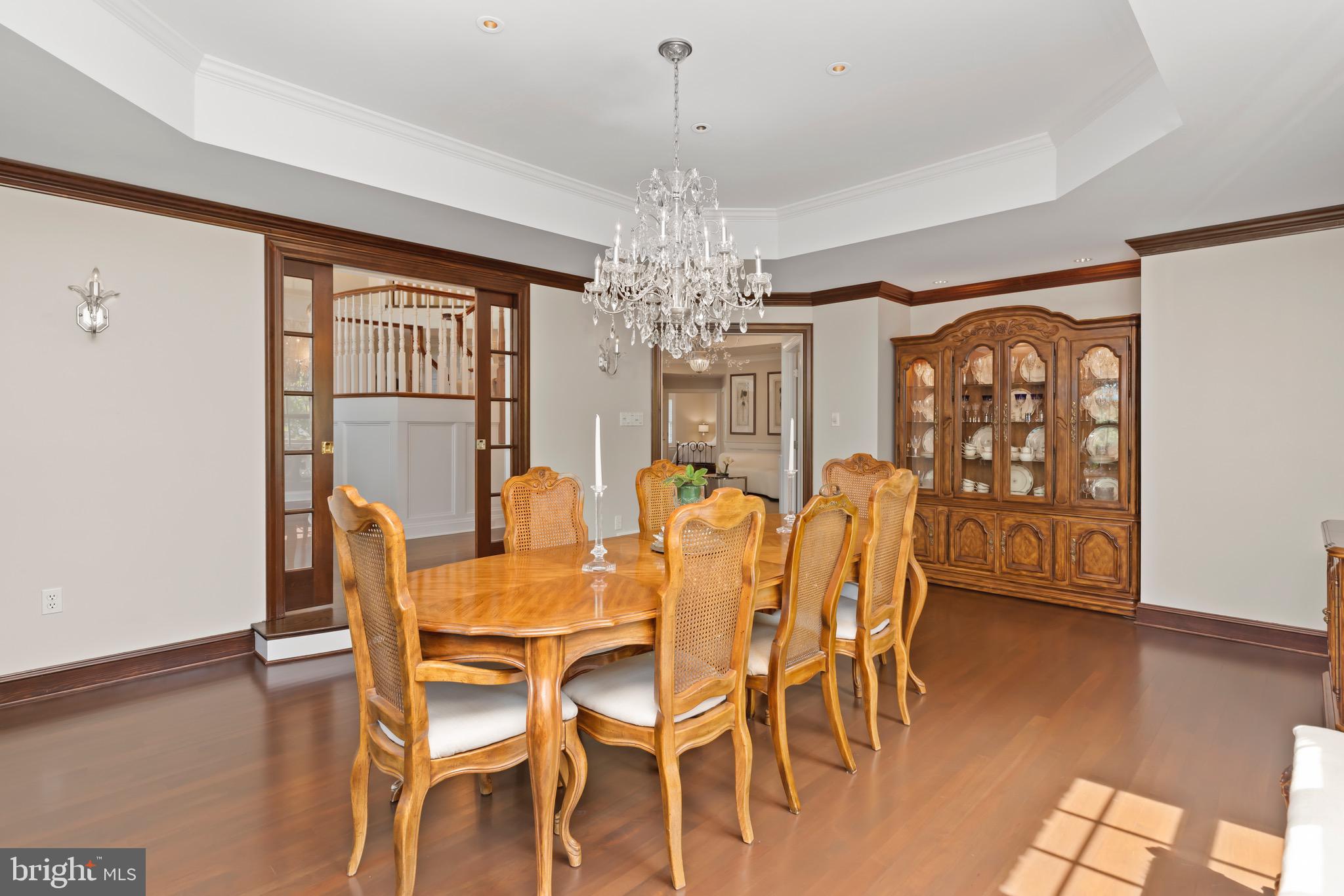 WHITE OAKS - Residential