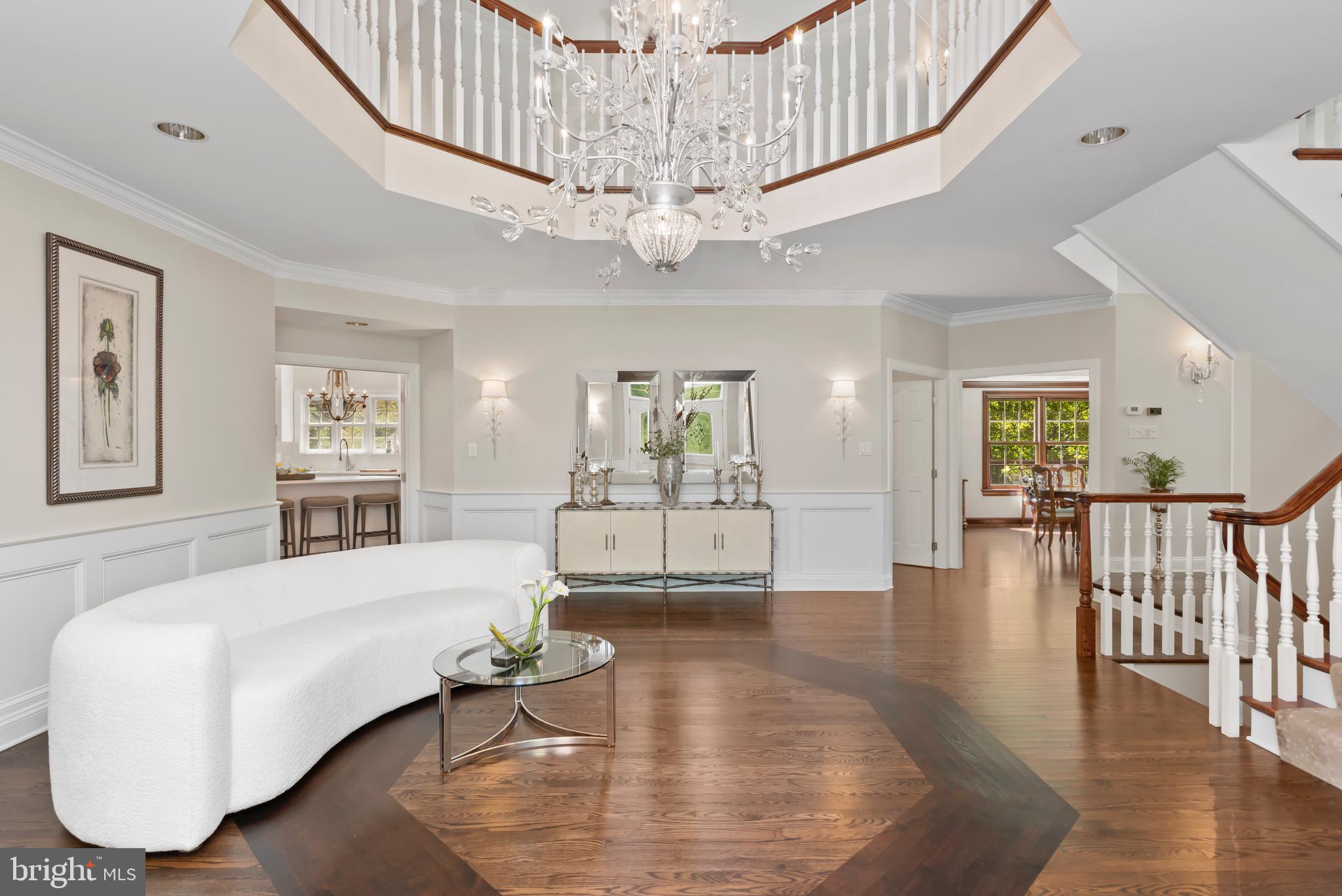 WHITE OAKS - Residential