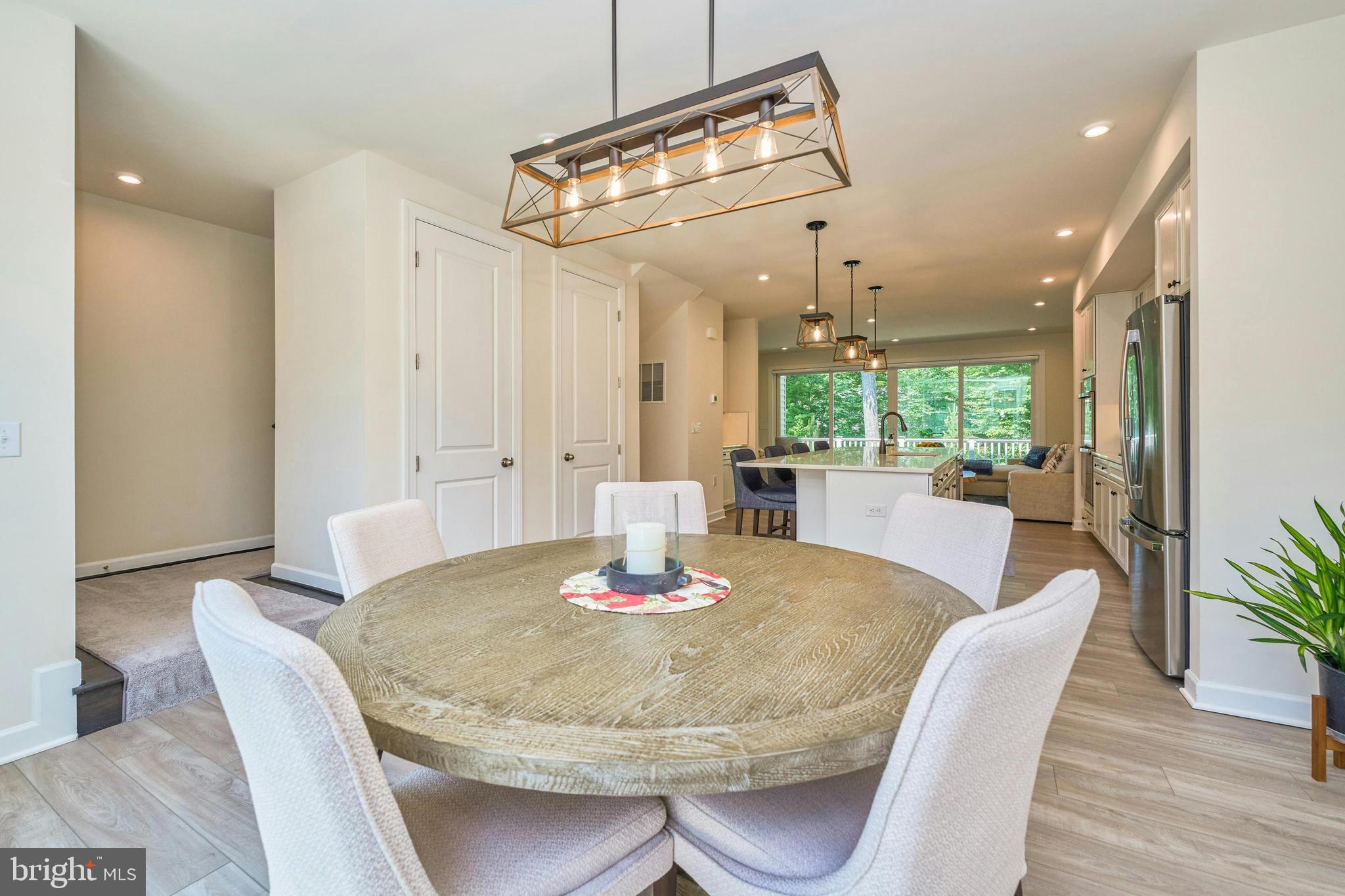 PENDER OAKS - Residential