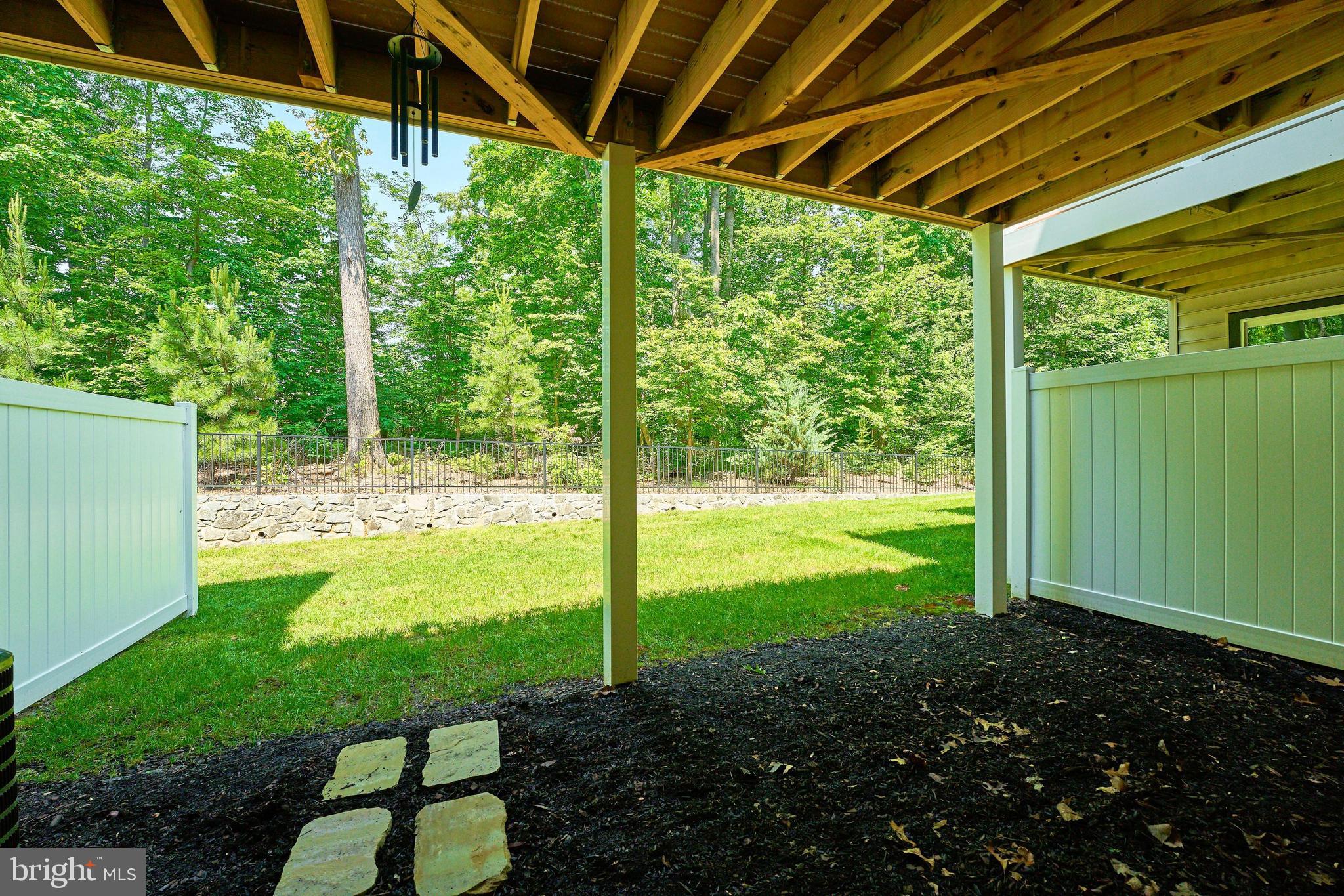 PENDER OAKS - Residential