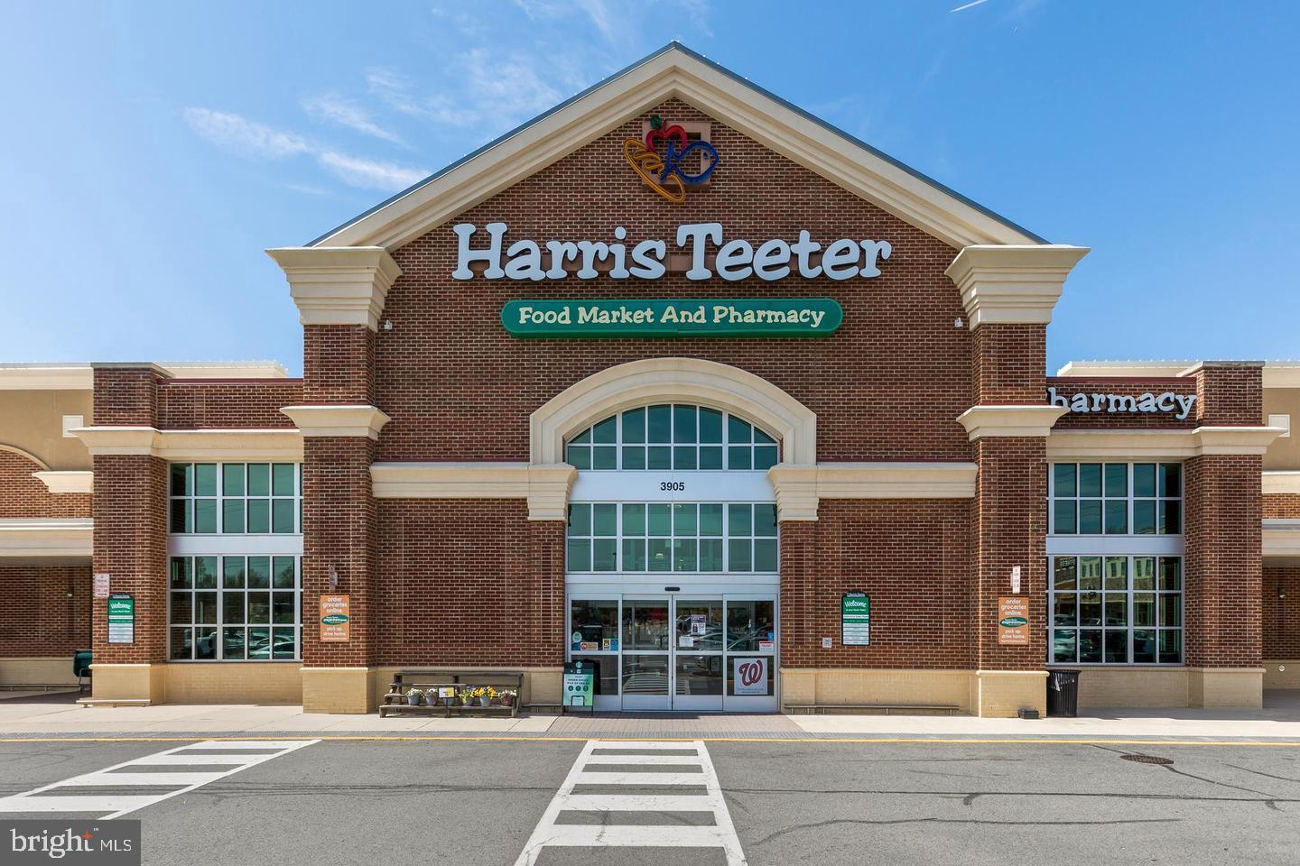 PENDER OAKS - Residential