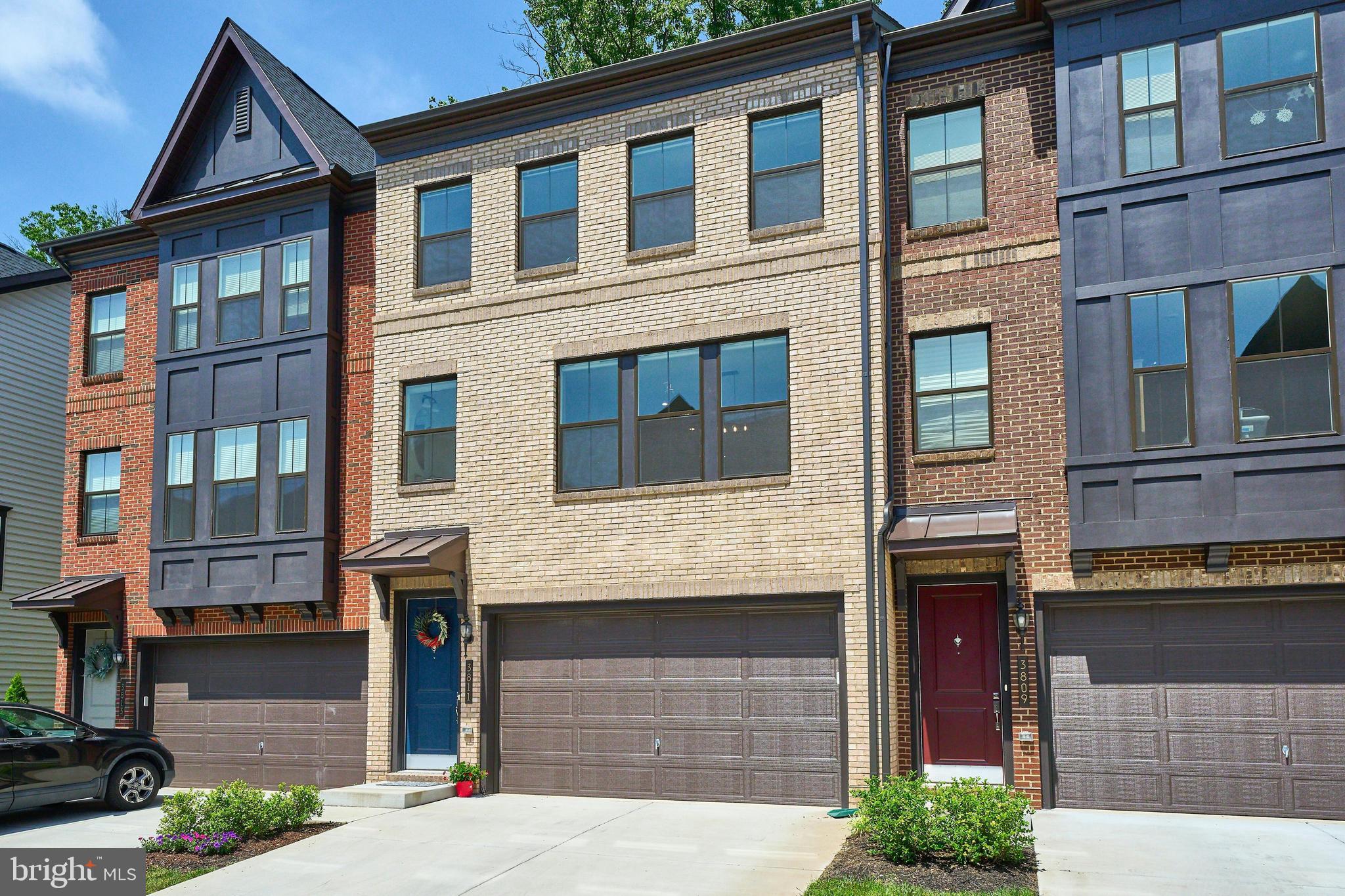 PENDER OAKS - Residential