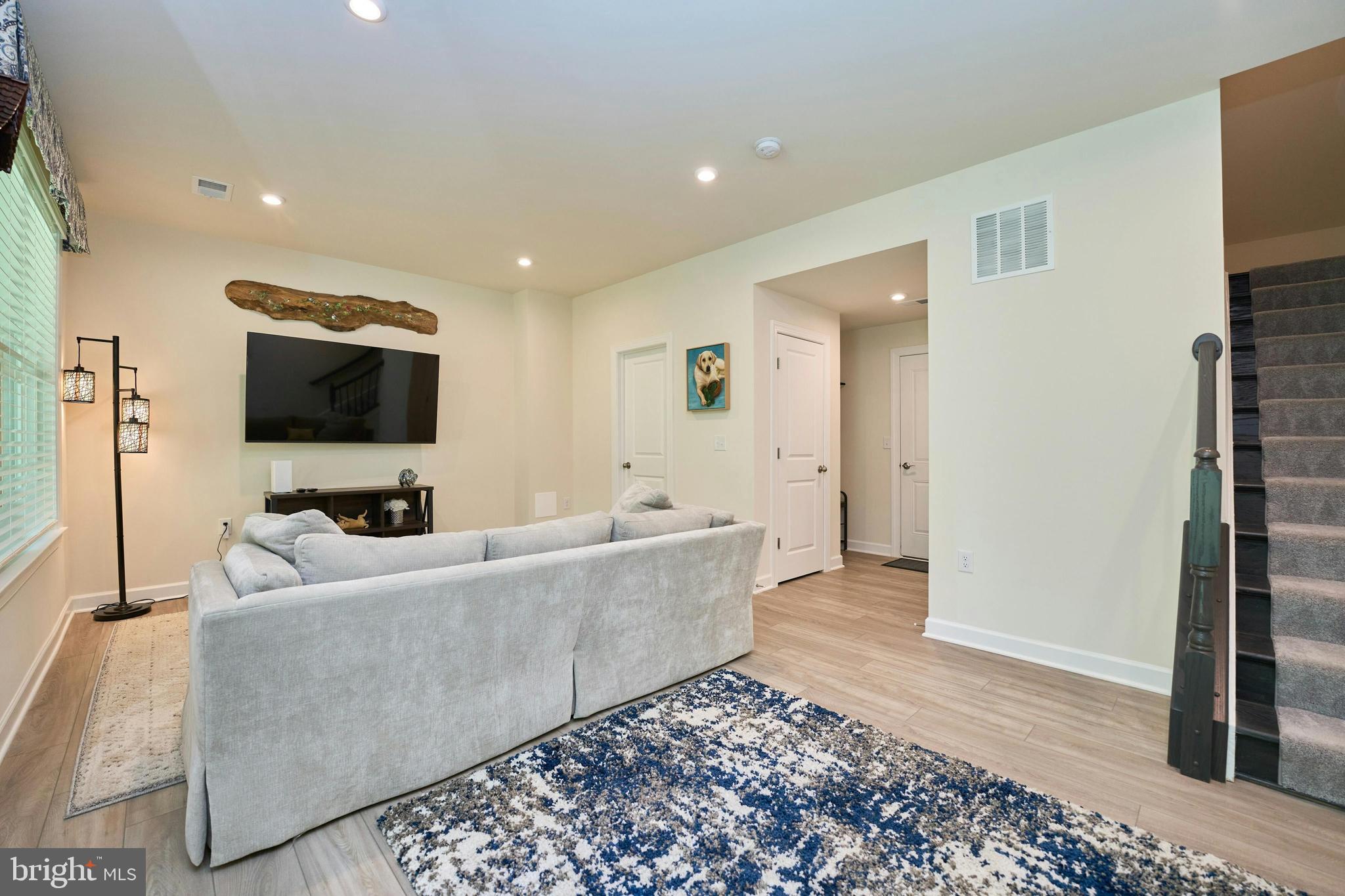 PENDER OAKS - Residential