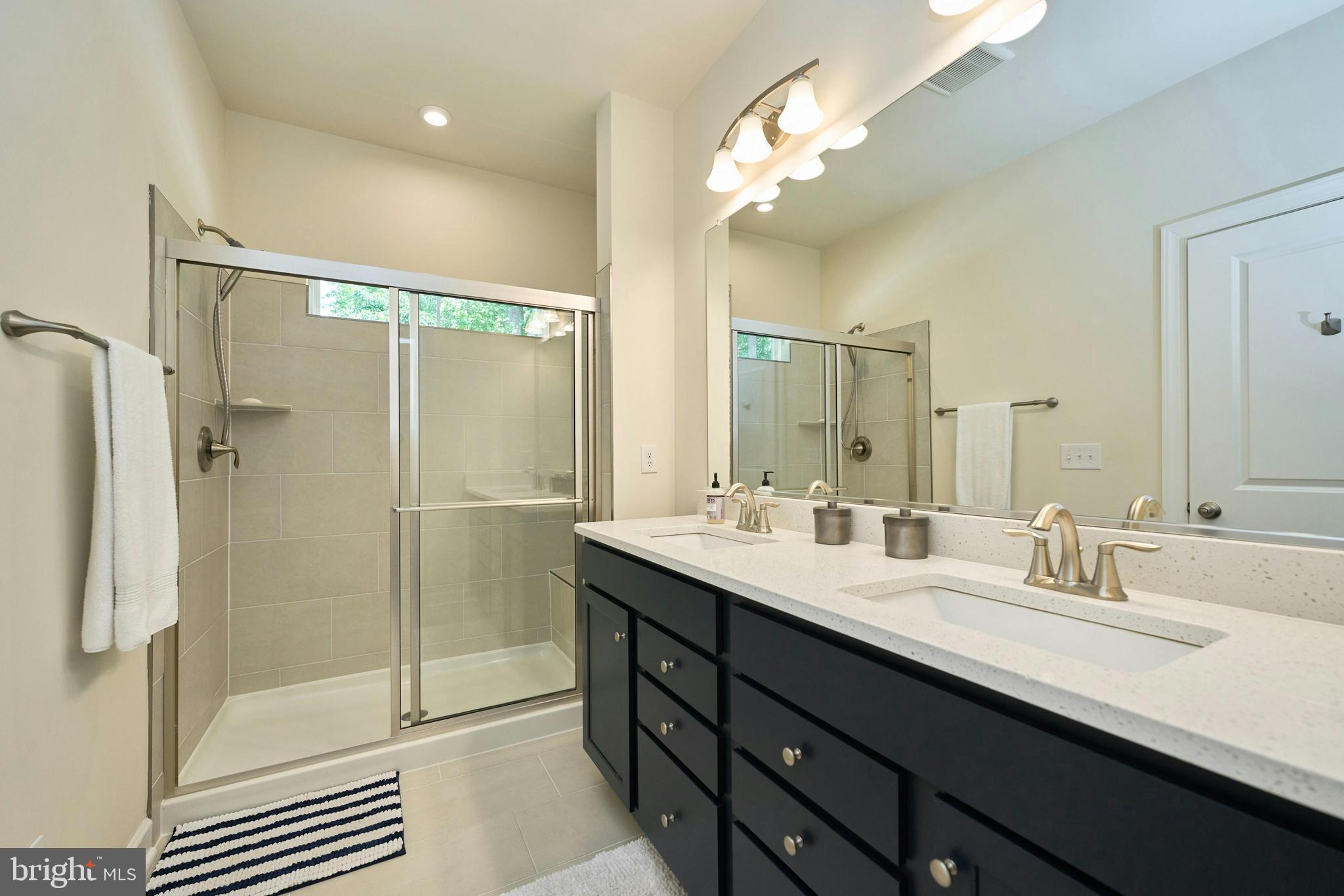 PENDER OAKS - Residential