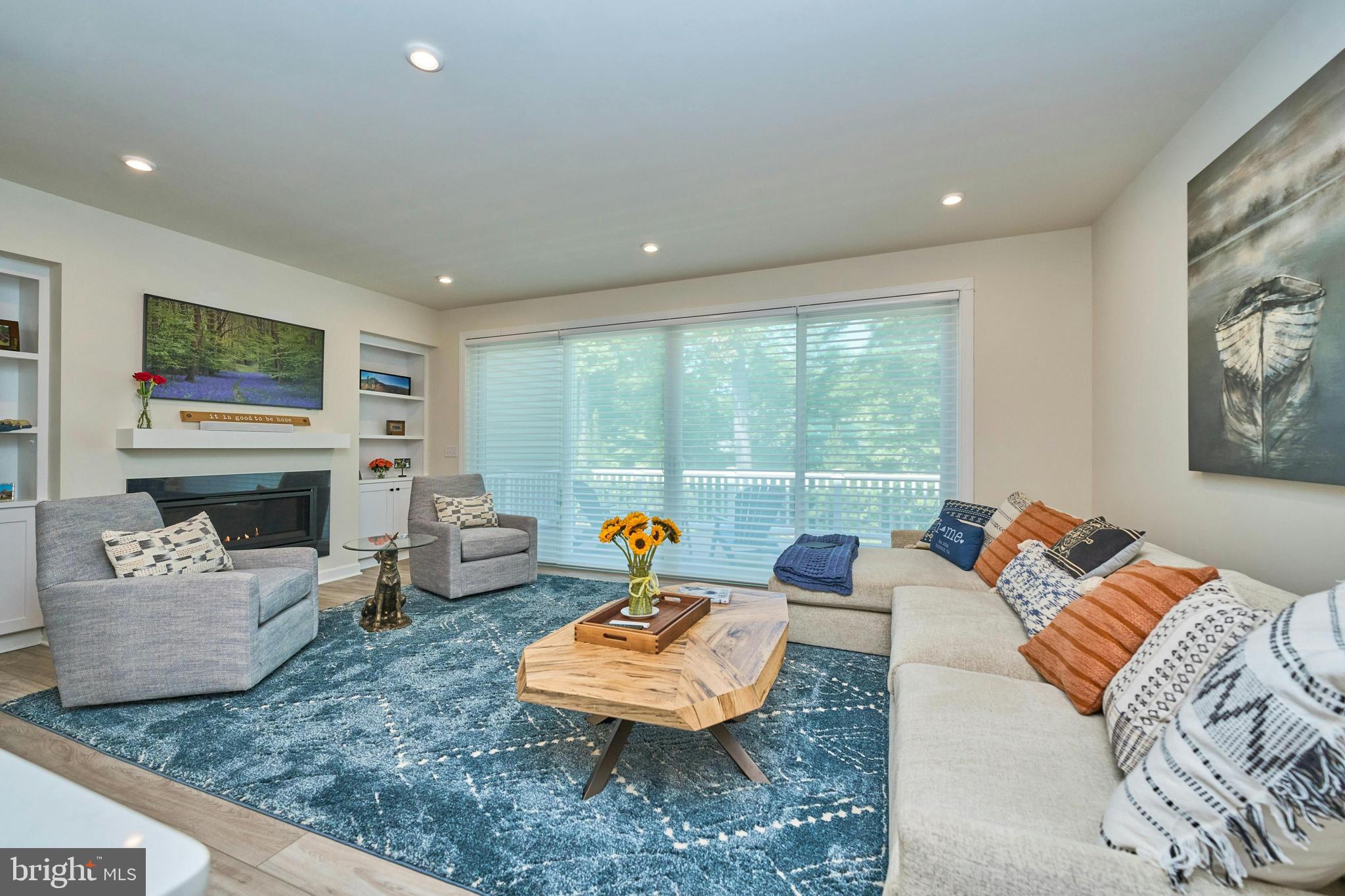 PENDER OAKS - Residential