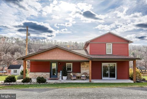 Photo of 552 Mountain Road, DALMATIA, PA 17017 (MLS # PANU2002828)