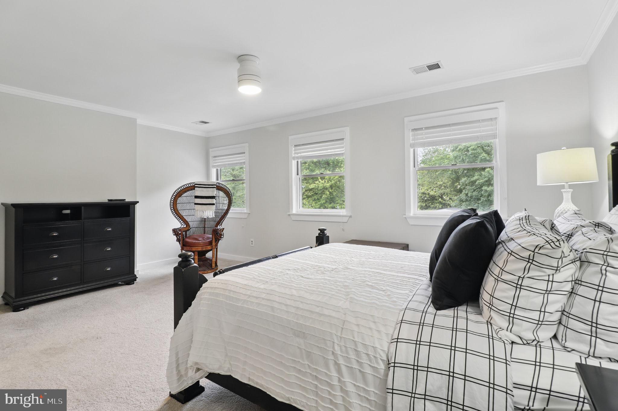 ARUNDEL ON THE BAY - Residential