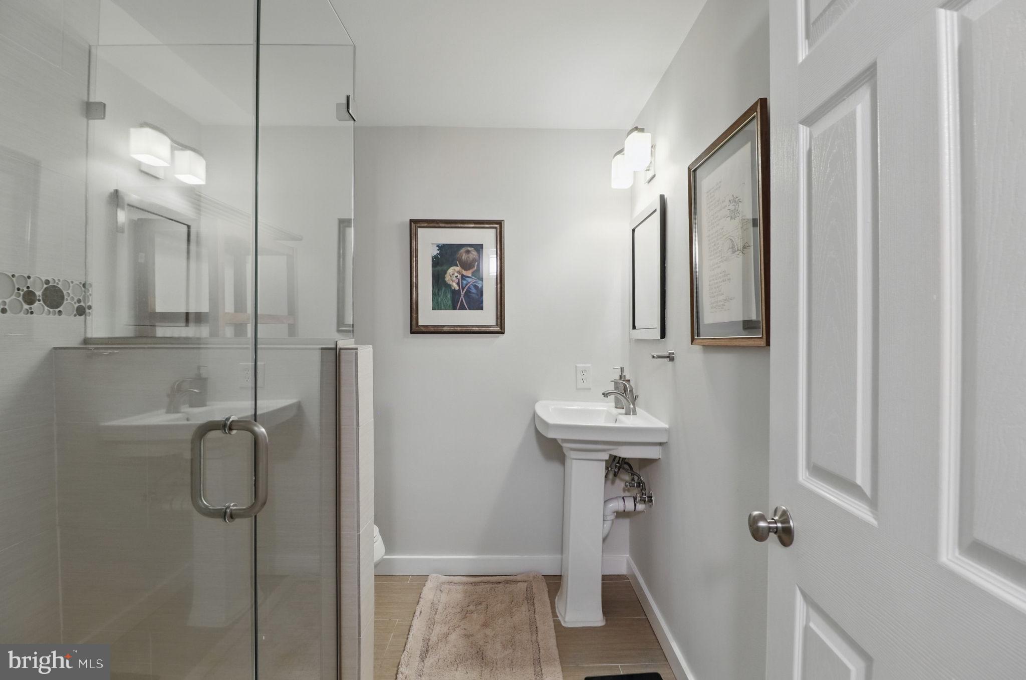 ARUNDEL ON THE BAY - Residential