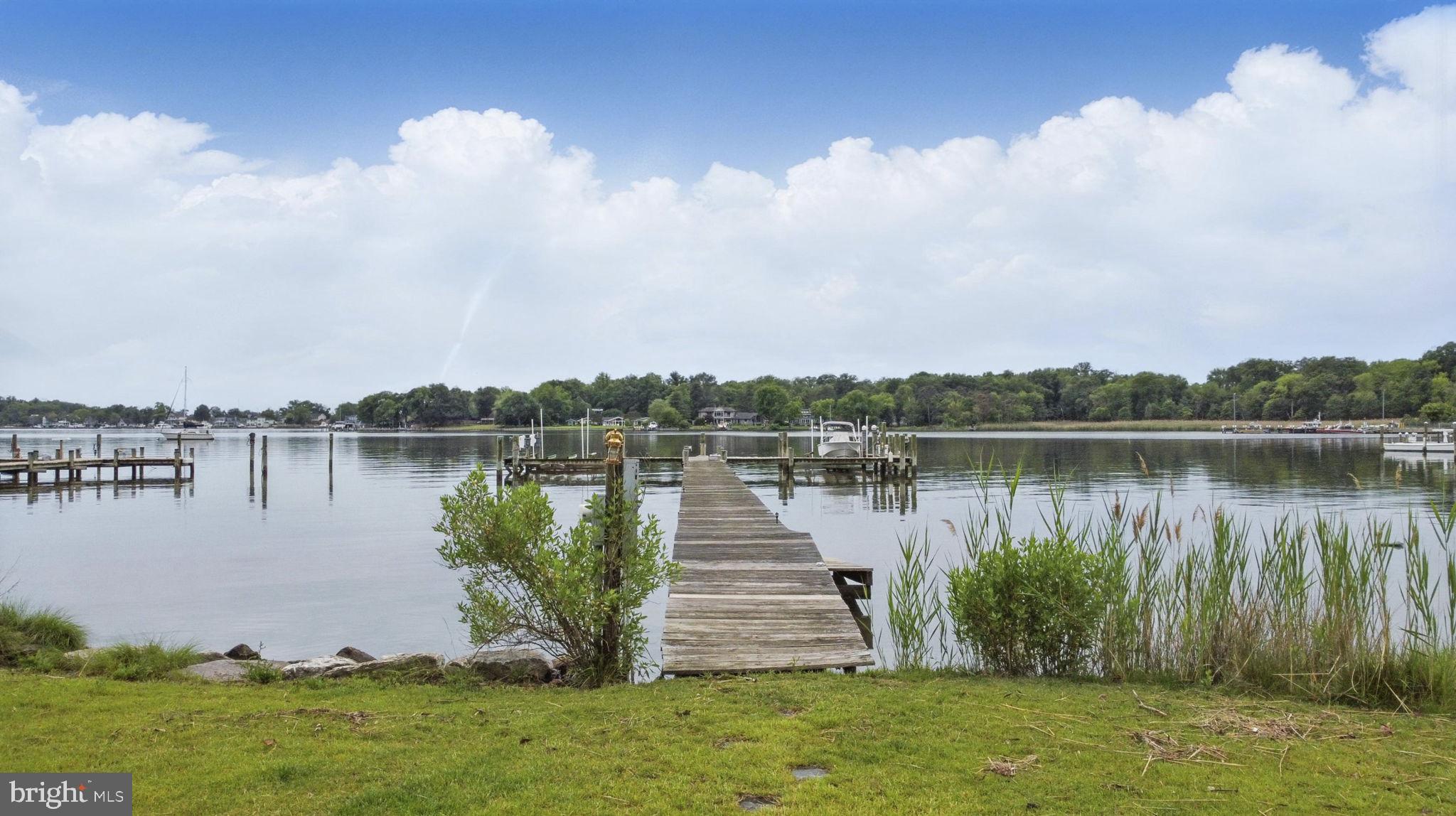 ARUNDEL ON THE BAY - Residential