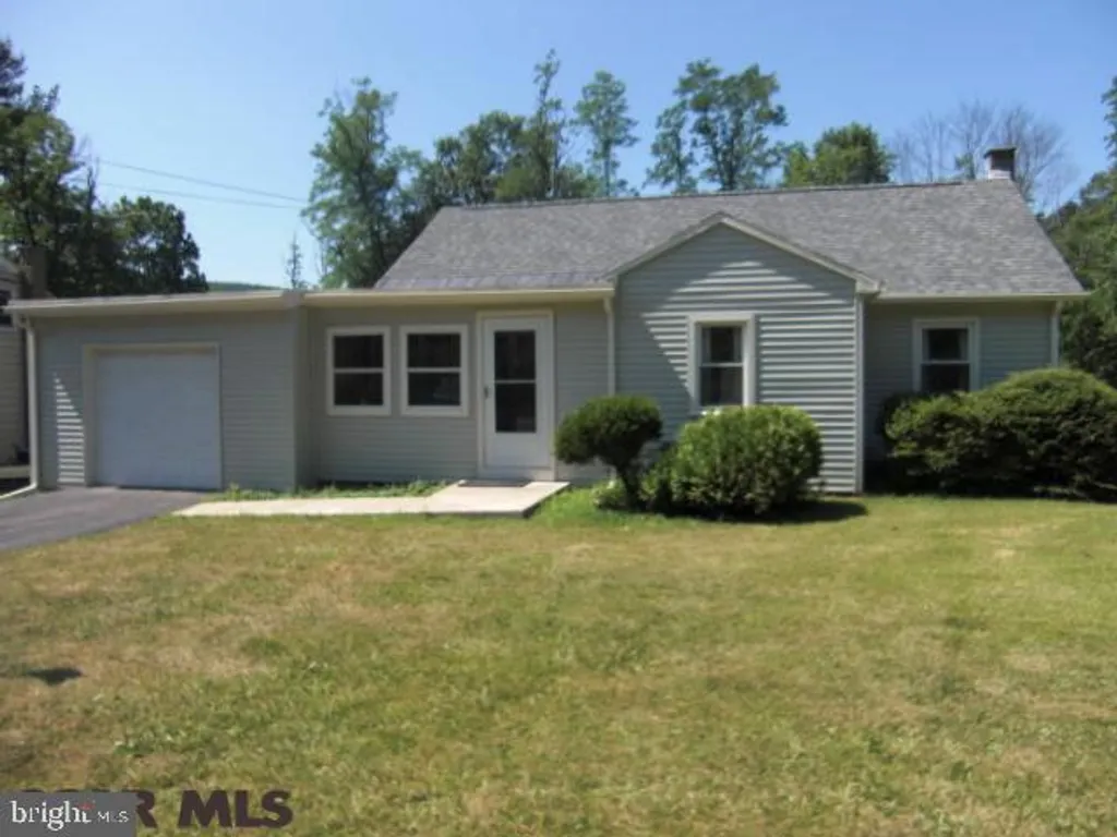 161 Beaver Road, Julian, PA 16844