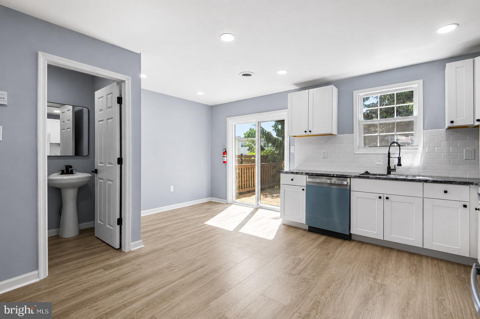 POTTSGROVE - Residential