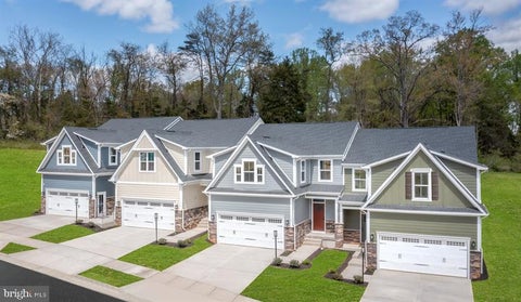 Townhouse For Sale - 5184 Helton Drive<br/> SYKESVILLE, MD 21784