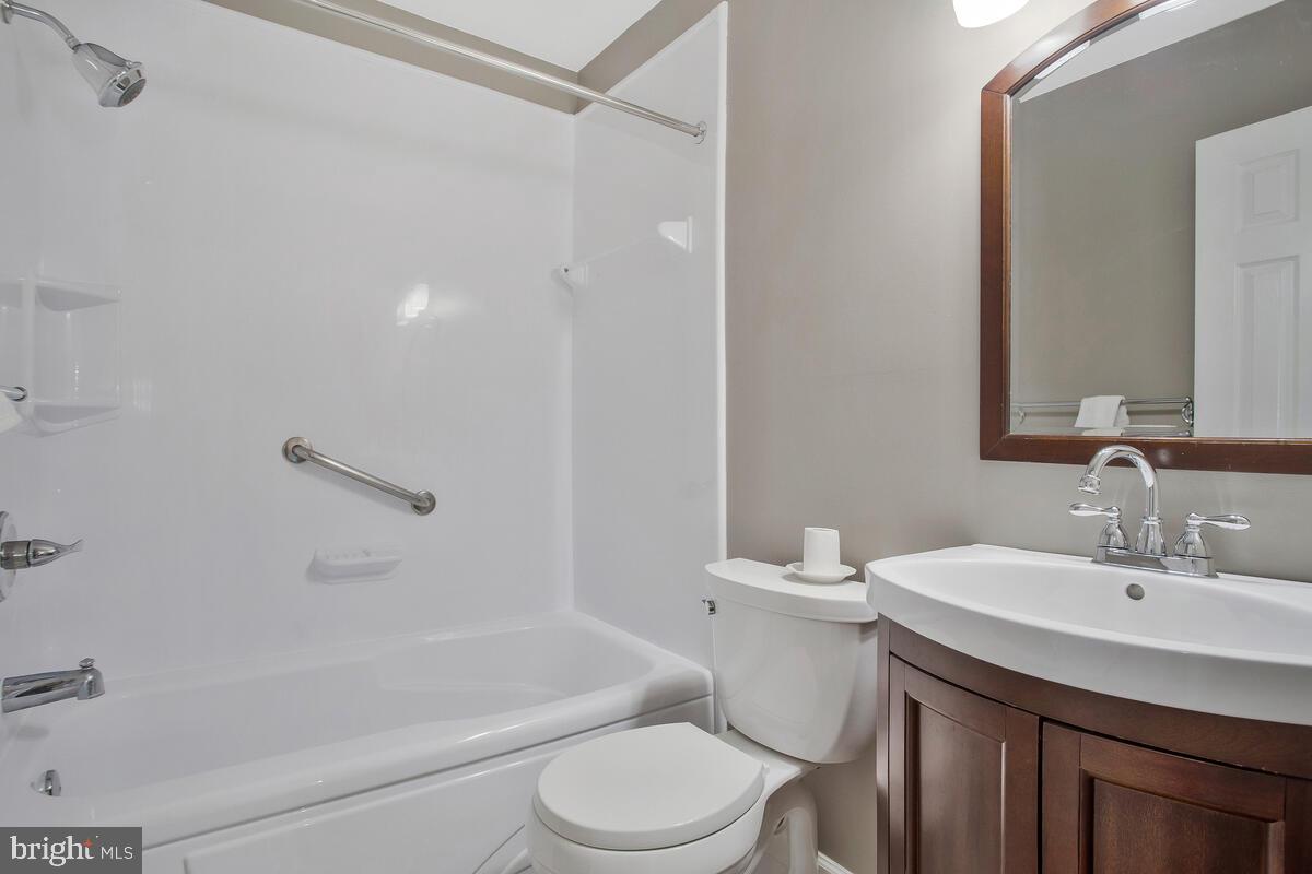 CHELTENHAM FOREST - Residential