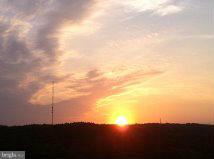 MOORINGS OF OCCOQUAN CON - Residential Lease