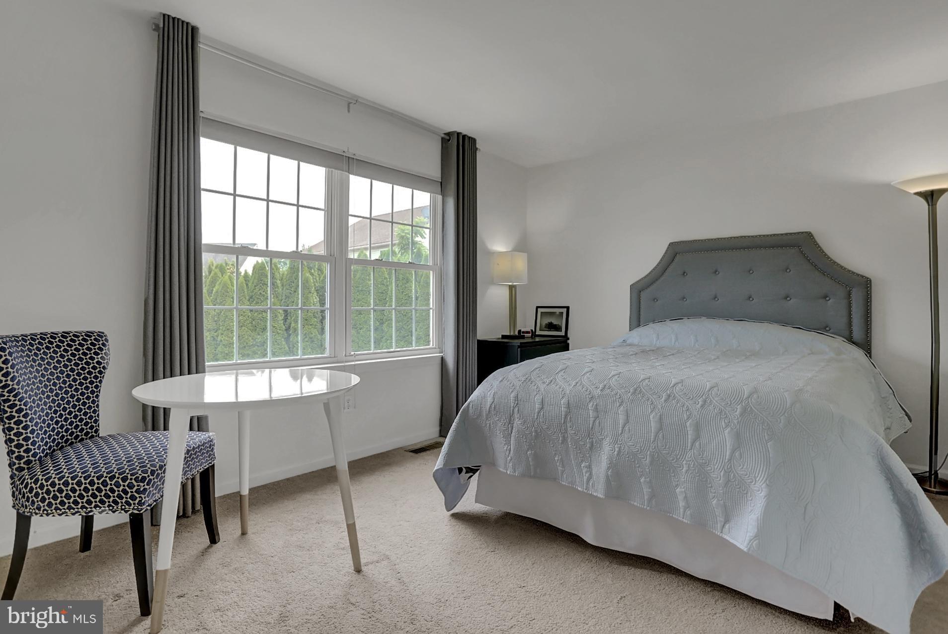 SUMMER HILL - Residential