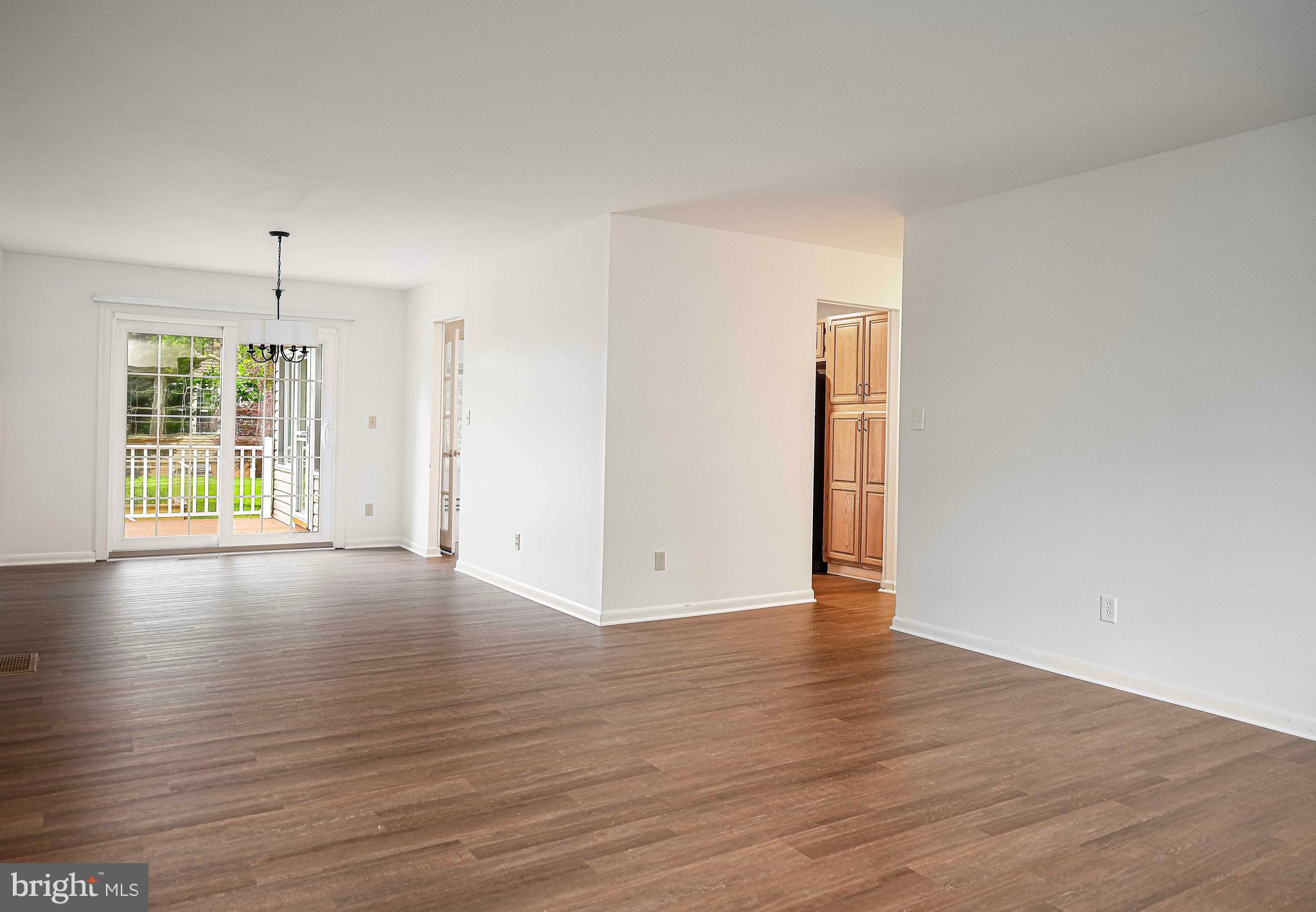 707 BERNADETTE DRIVE