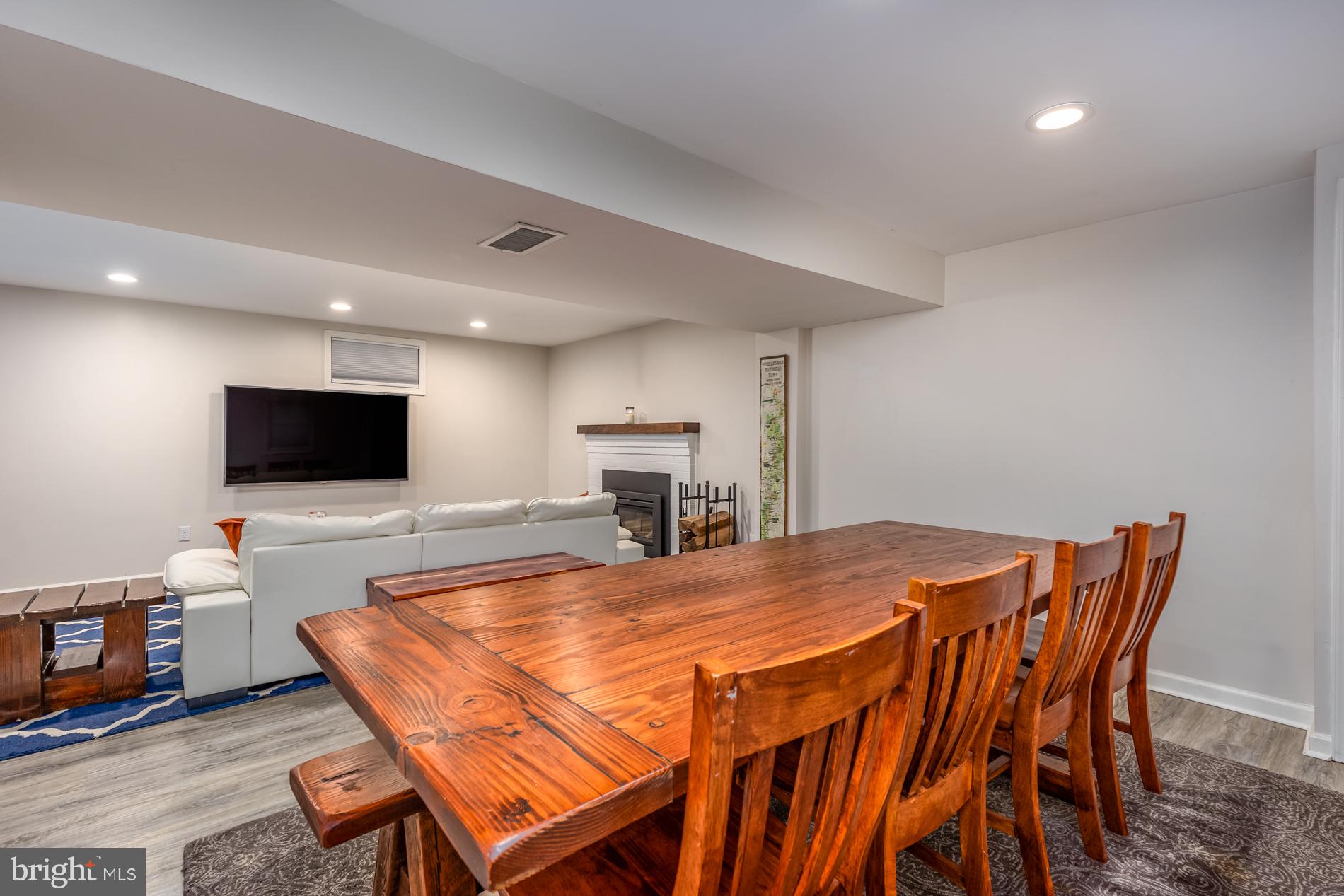 LITTLE VIENNA ESTATES - Residential