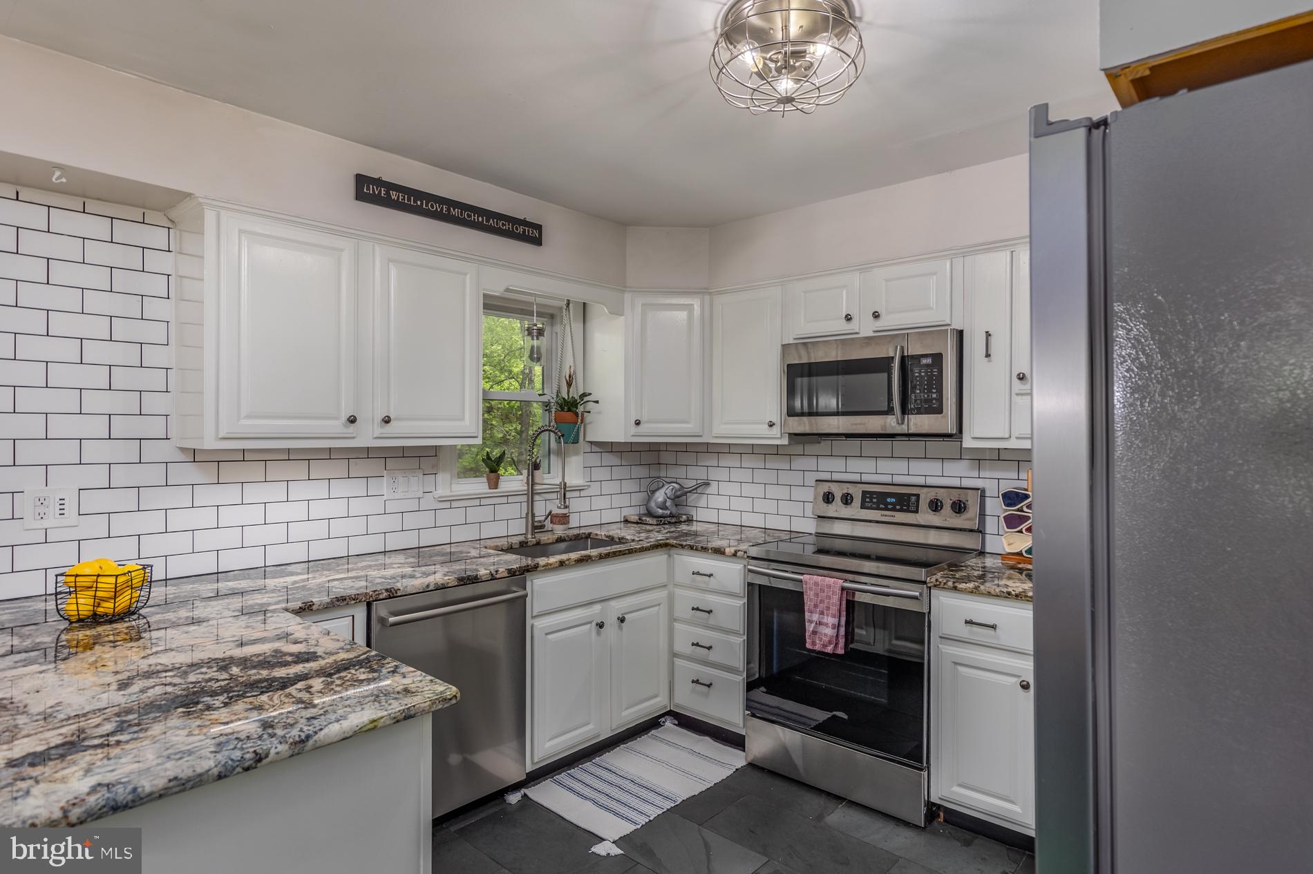 LITTLE VIENNA ESTATES - Residential