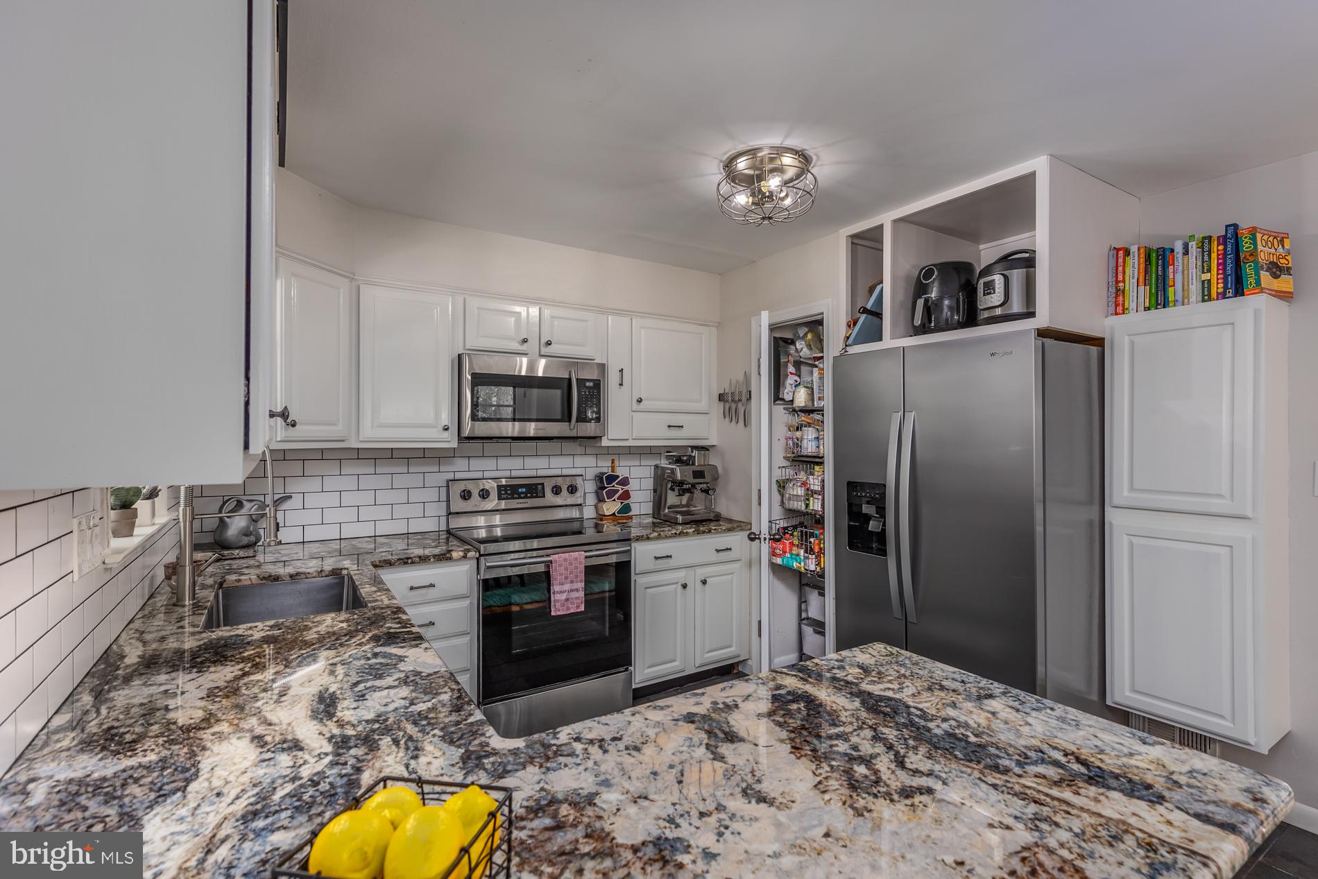 LITTLE VIENNA ESTATES - Residential