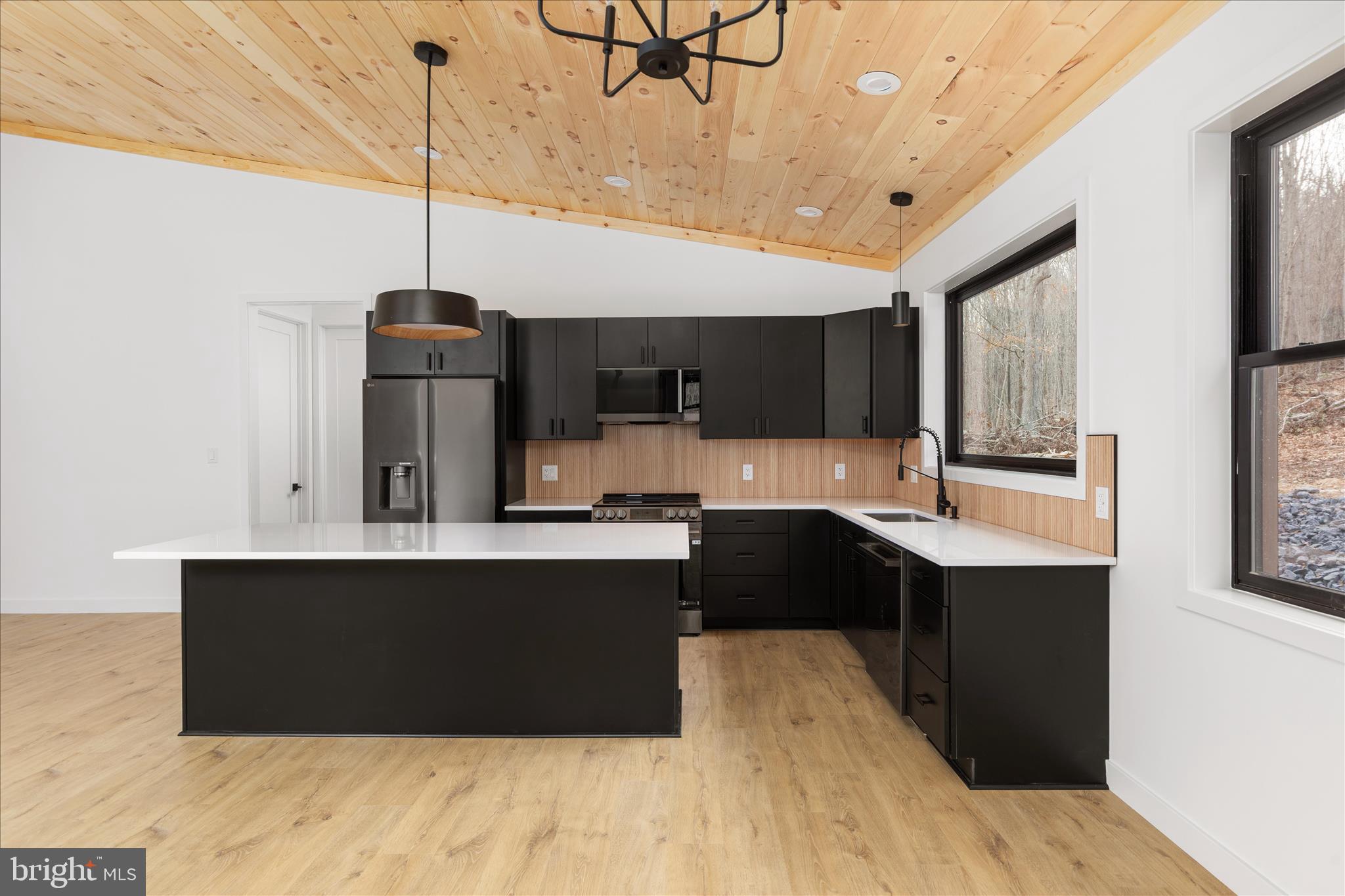 NONE UNRESTRICTED - Residential