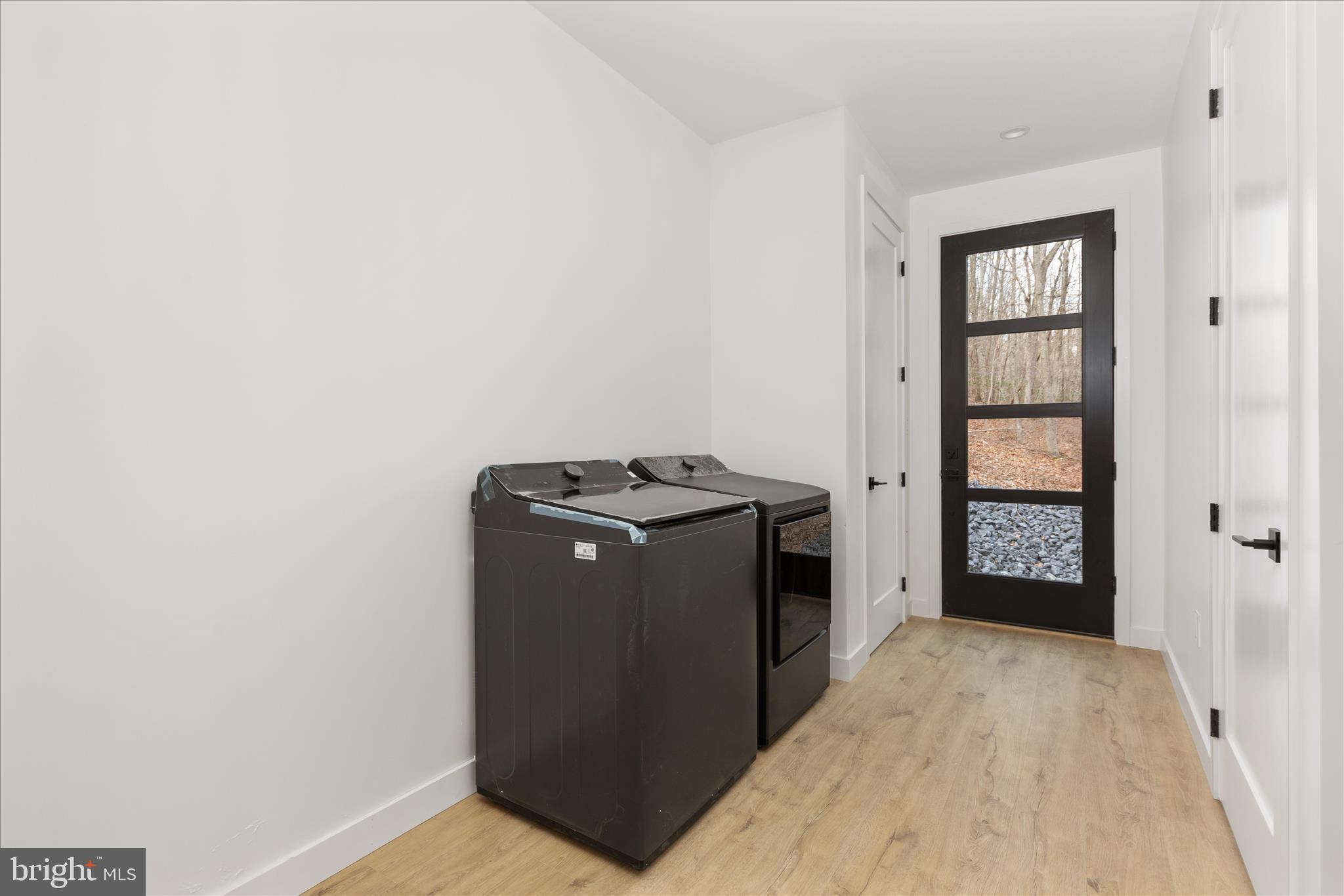 NONE UNRESTRICTED - Residential