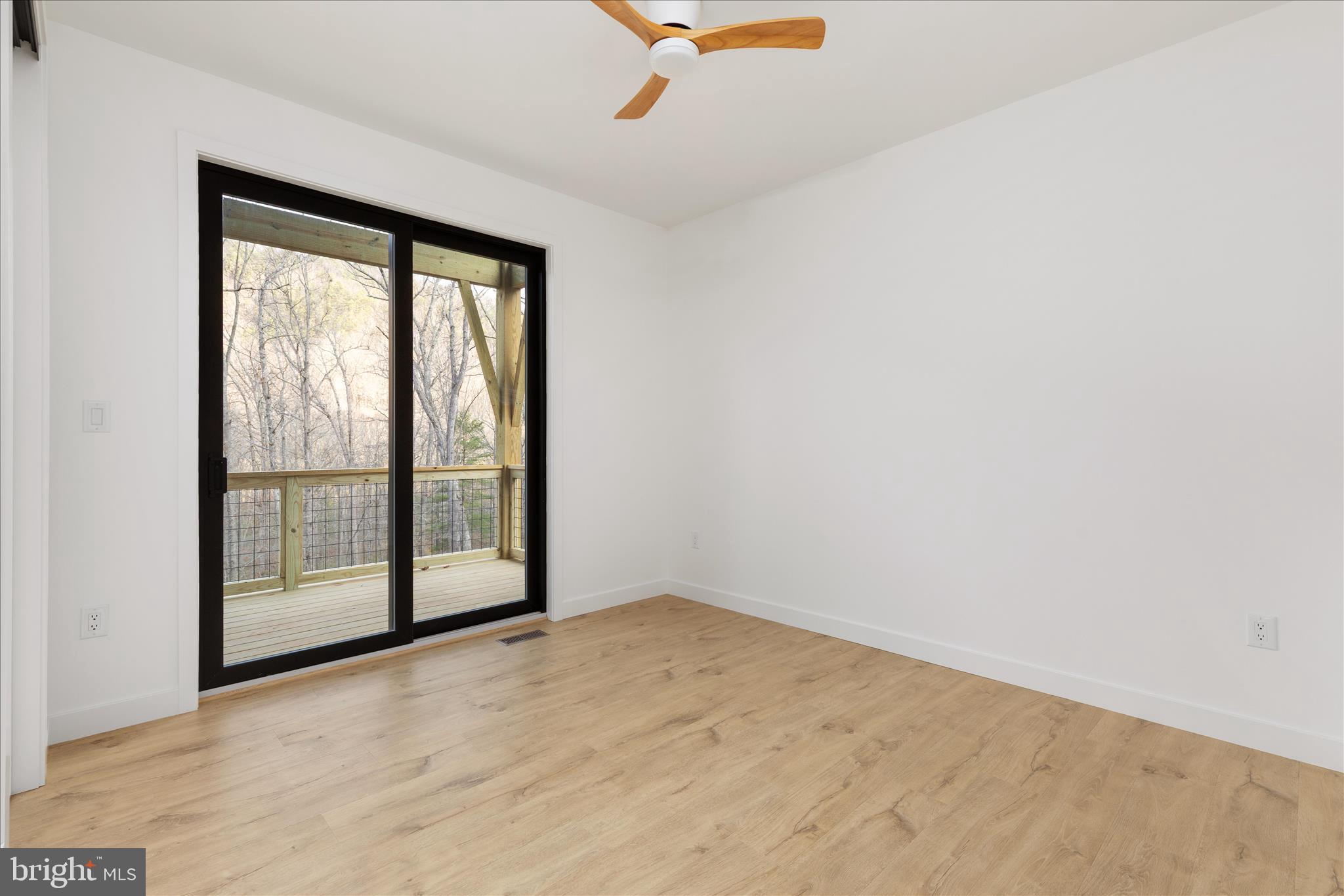 NONE UNRESTRICTED - Residential