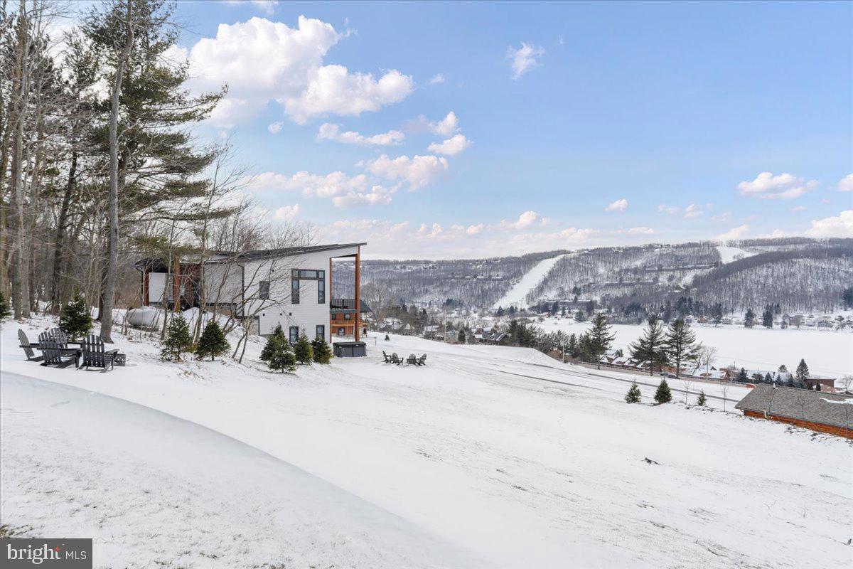 SUNSET RIDGE - Residential