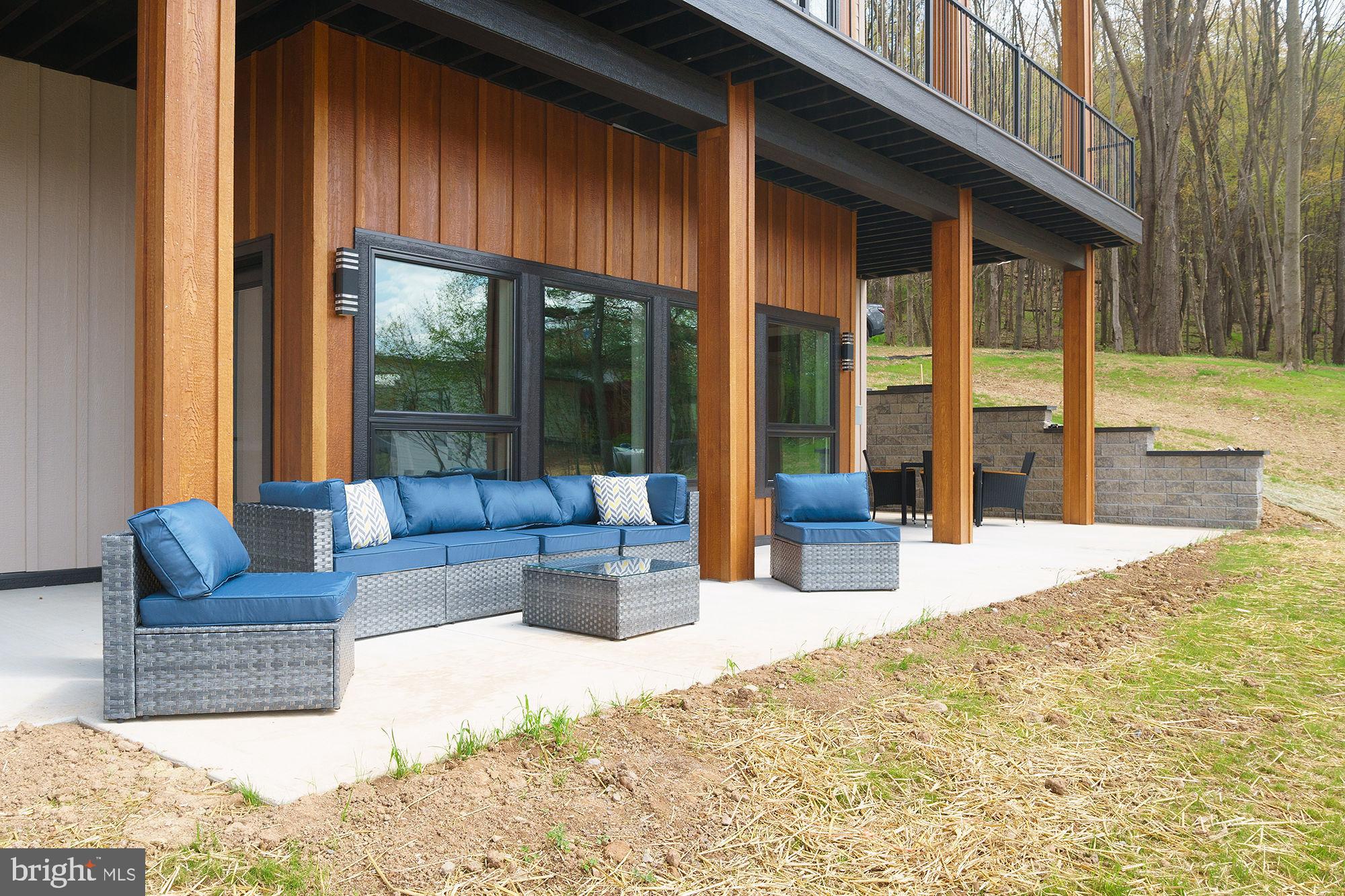 SUNSET RIDGE - Residential