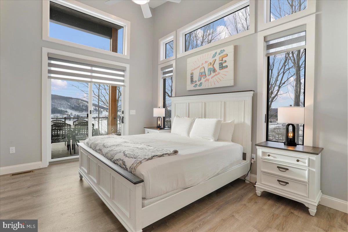 SUNSET RIDGE - Residential