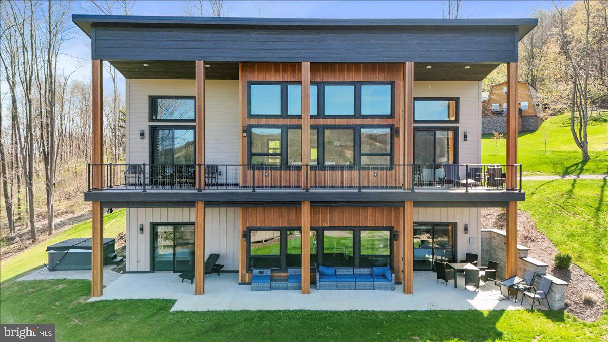 SUNSET RIDGE - Residential