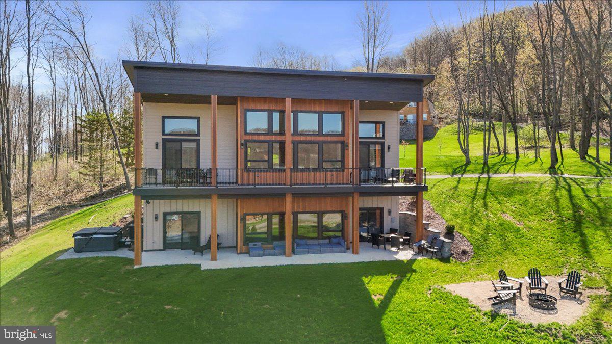 SUNSET RIDGE - Residential